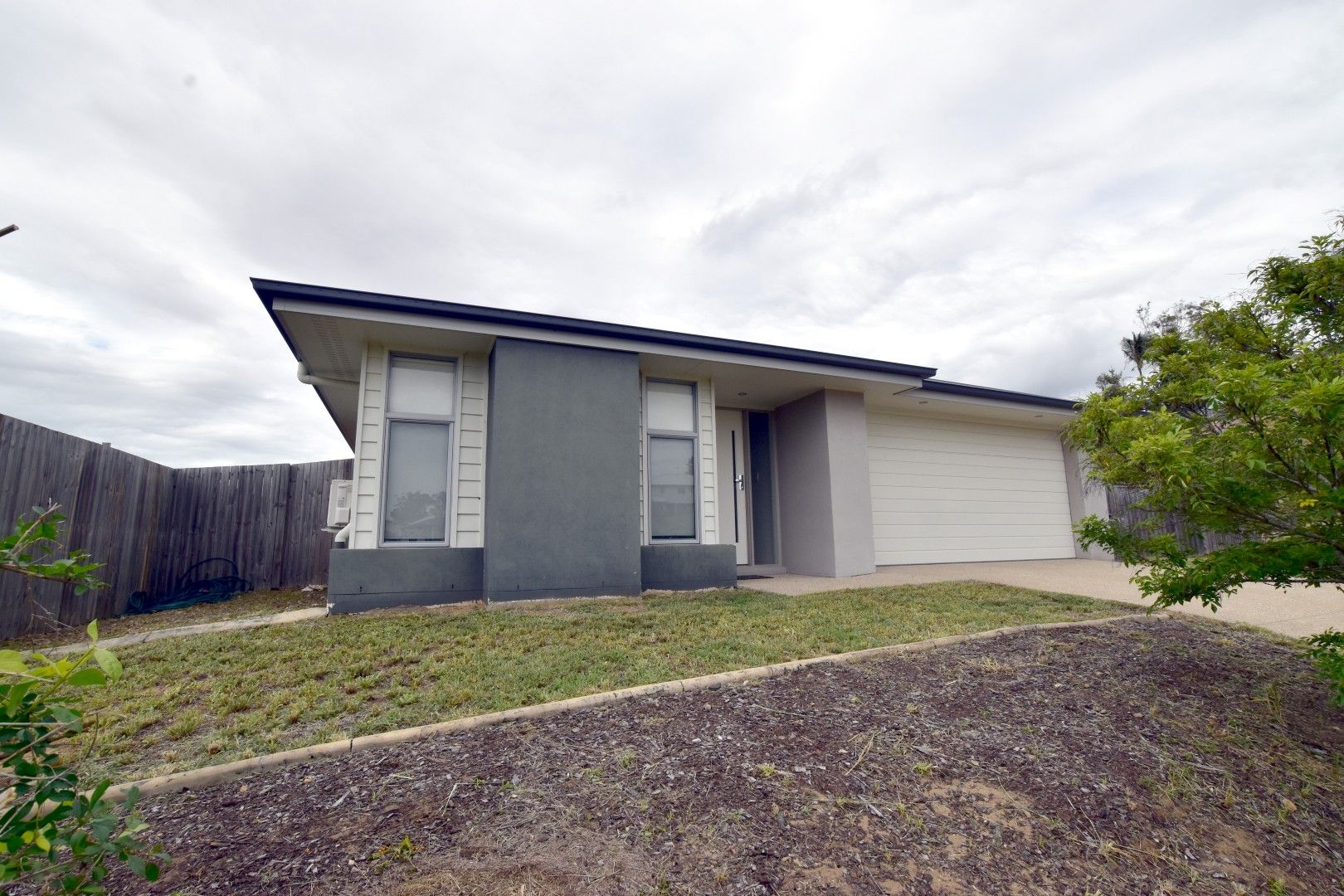 21 Kennedy Close, Glen Eden, QLD 4680
