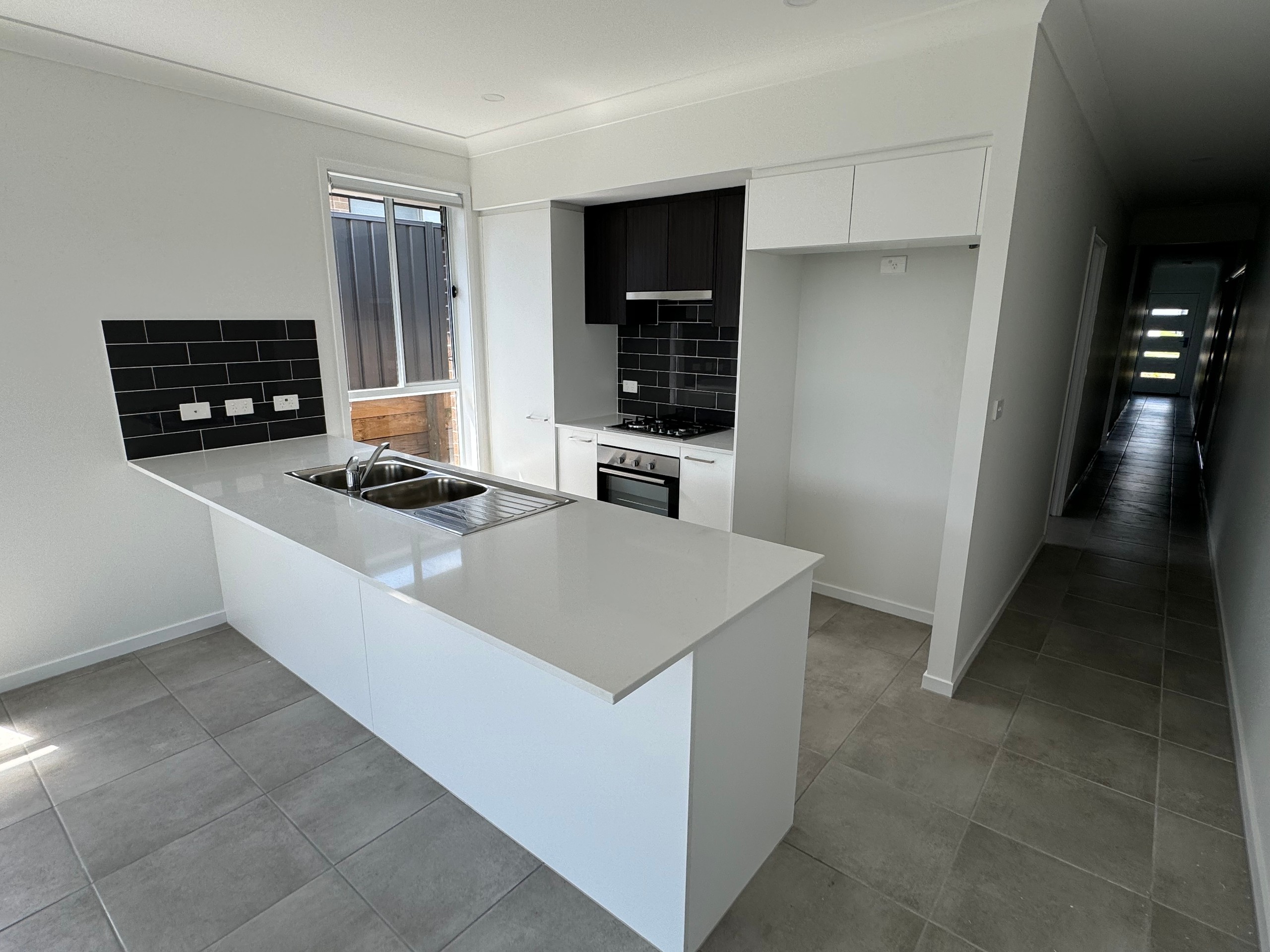 16 Bailey Avenue, Raymond Terrace, NSW 2324