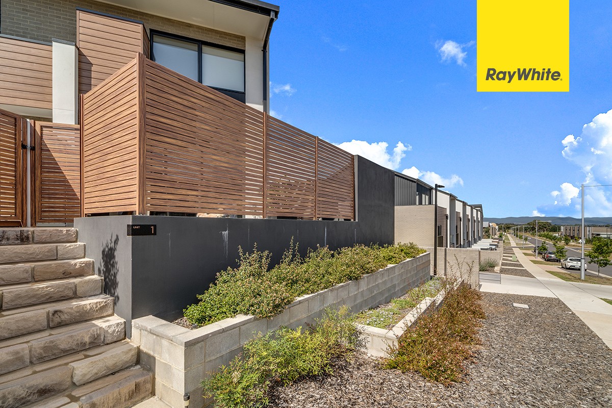 1/15 Jumbuck Crescent, Lawson, ACT 2617