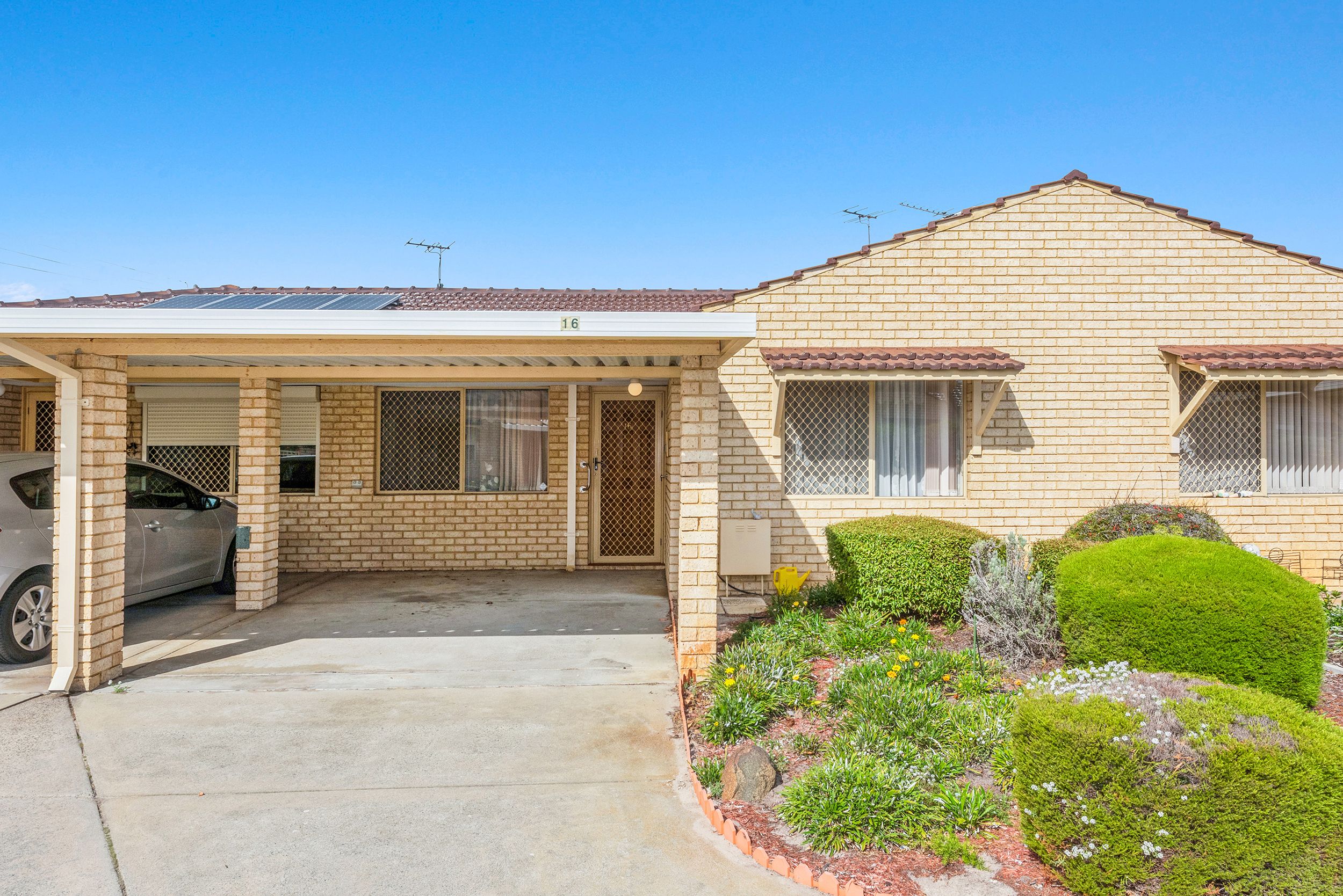 16 Hefron Street, Rockingham WA 6168