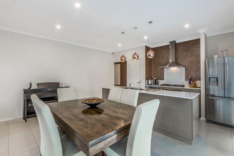 6 Vickers Road, Baldivis, WA 6171 - House for Rent - Ray White ...