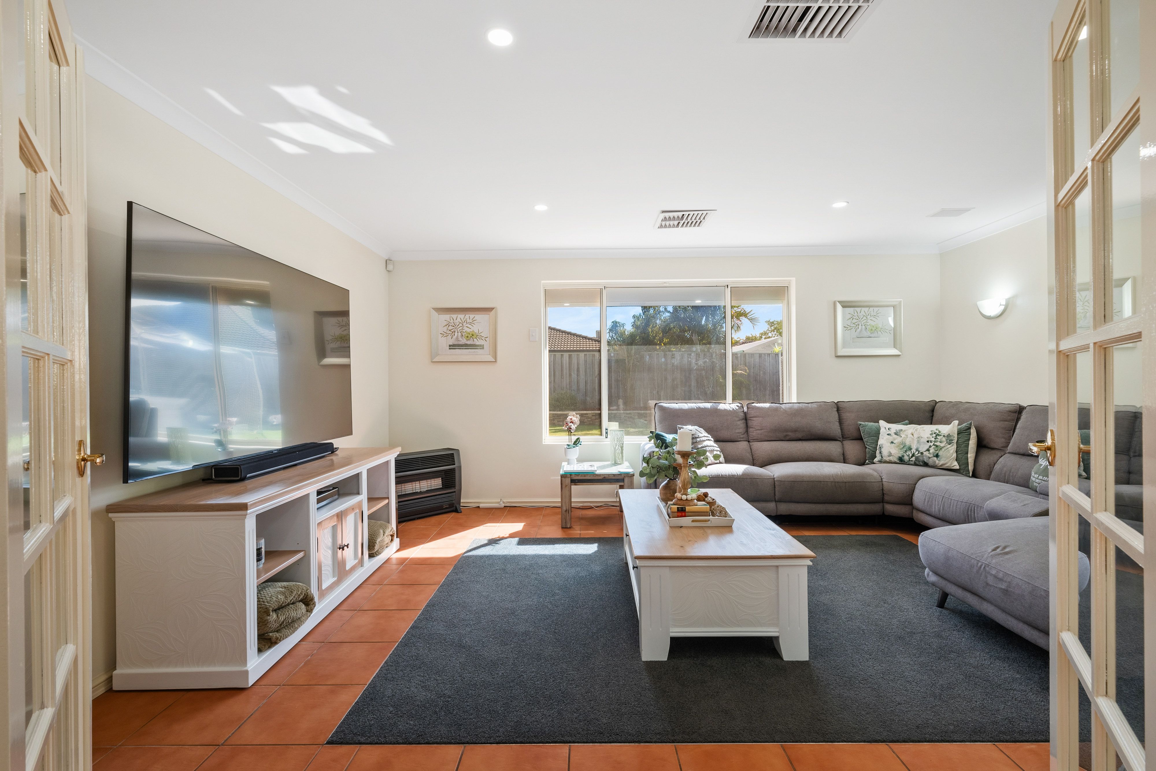 43 Horseshoe Circuit, Henley Brook, WA 6055 House for Sale Ray