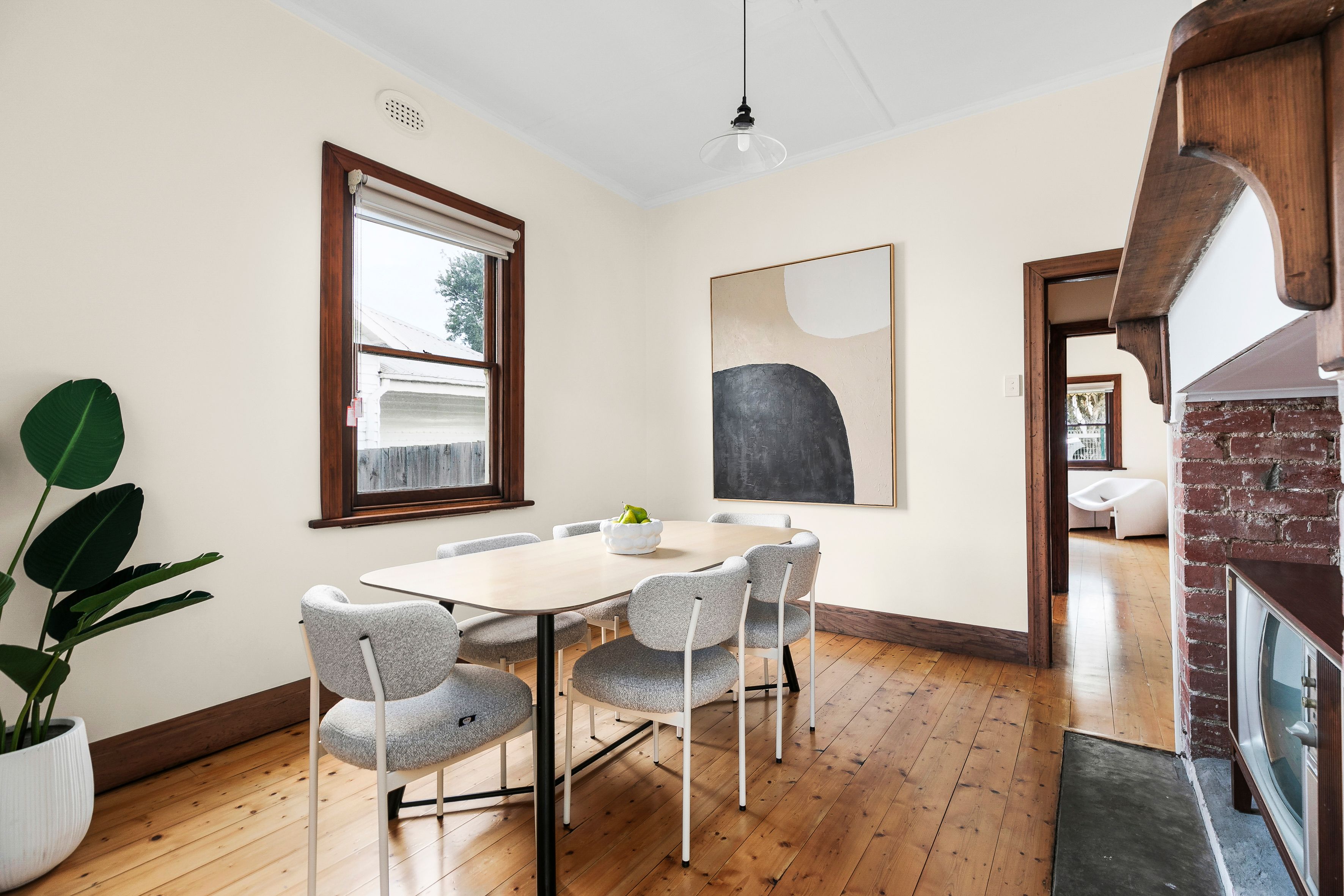 72 Shaftsbury Street — photo 6 of 17