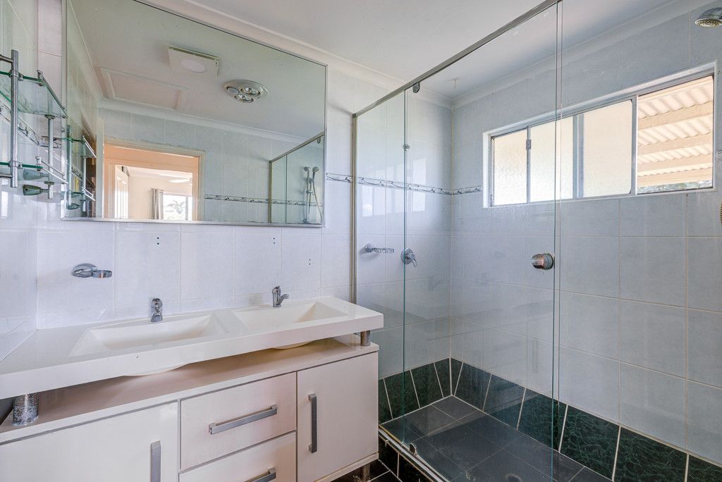 133 Waratah Drive — photo 9 of 14