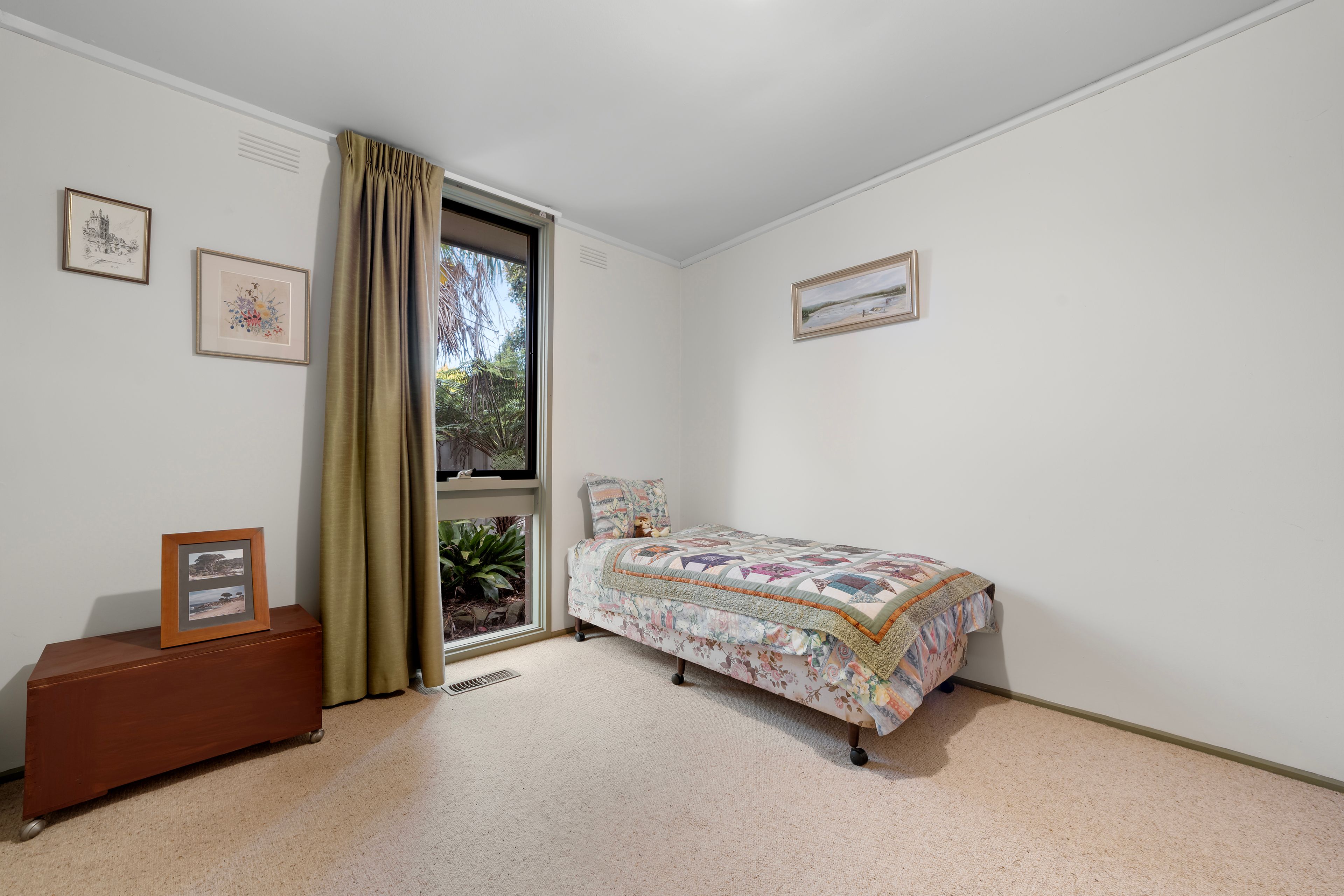 20 Ophelia Street — photo 14 of 22