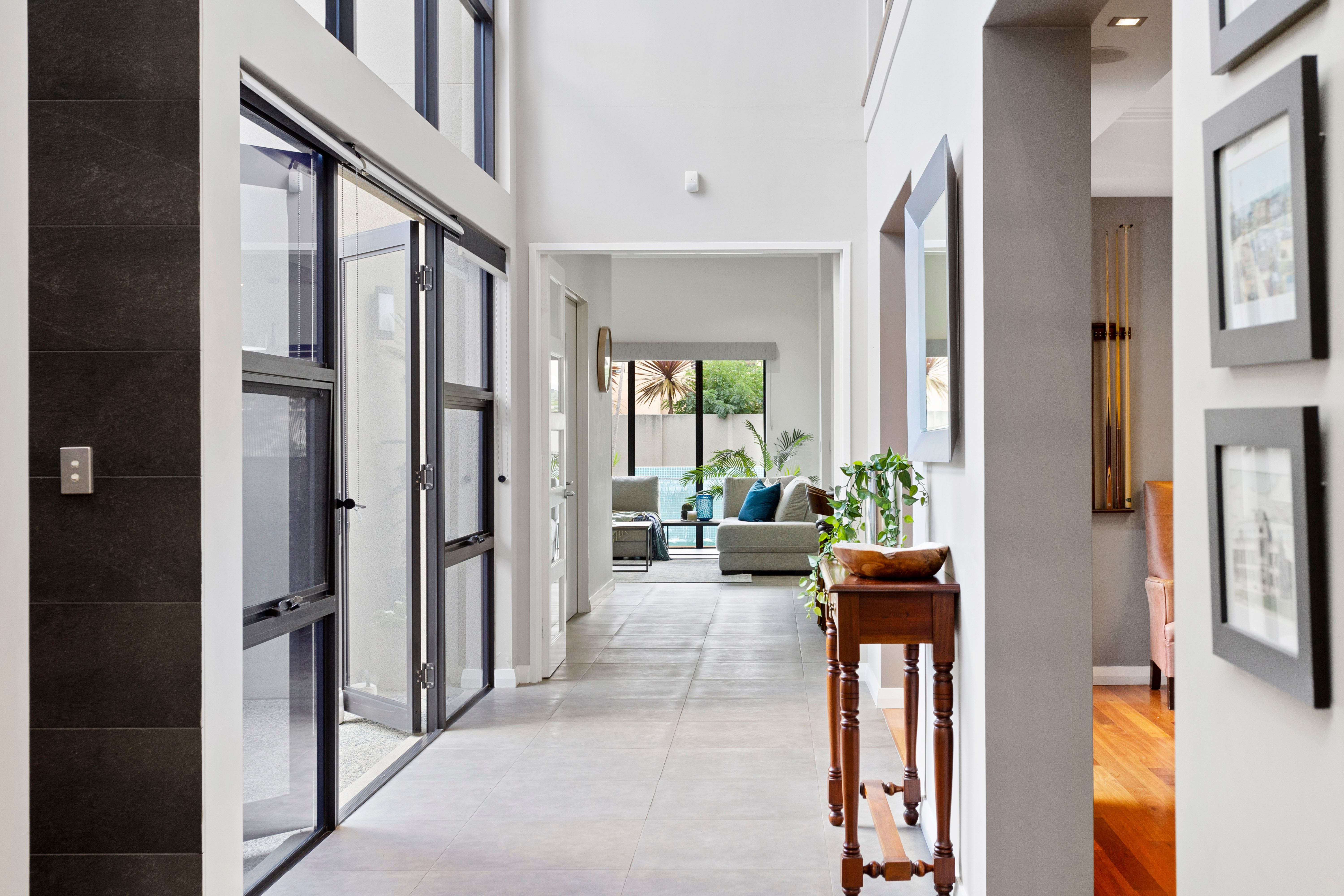 70 St Johns Wood Boulevard, Mount Claremont, WA 6010