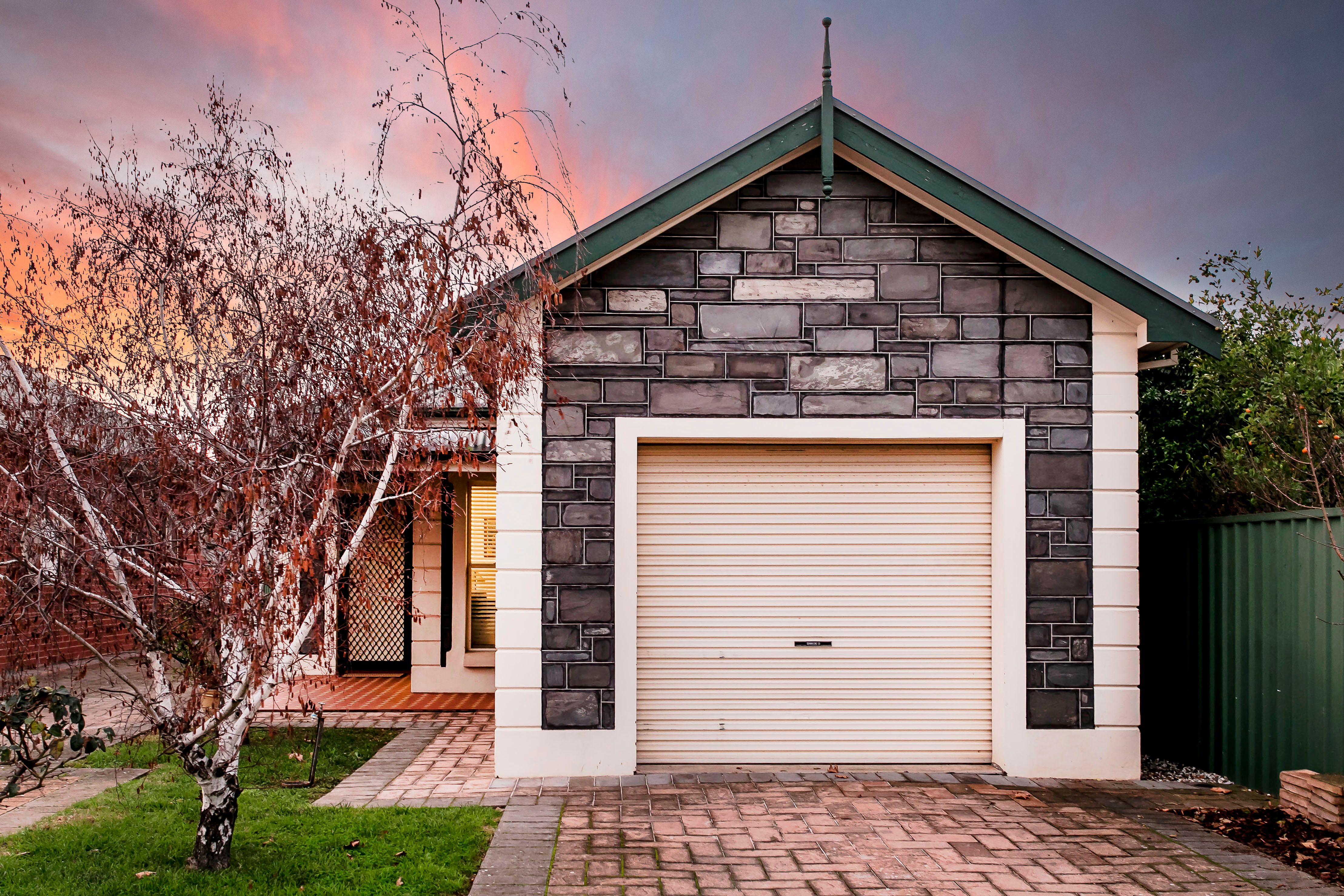 2/114 Carlton Parade, Torrensville, SA 5031