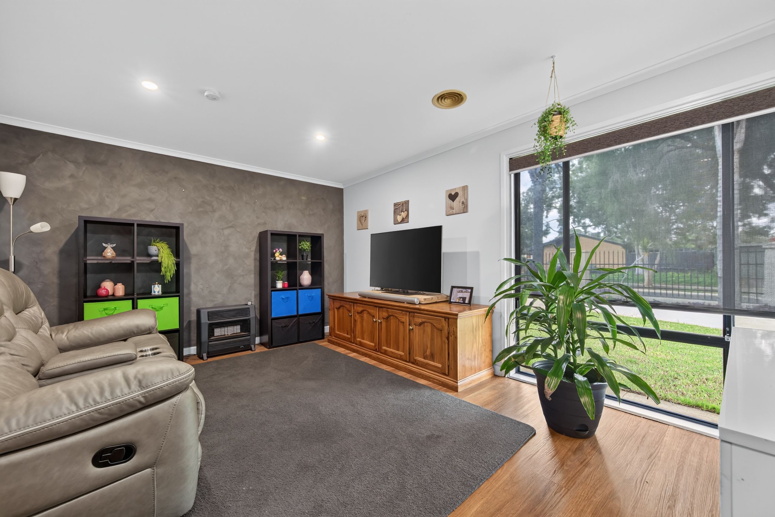 26 Illalong Crescent — photo 4 of 23