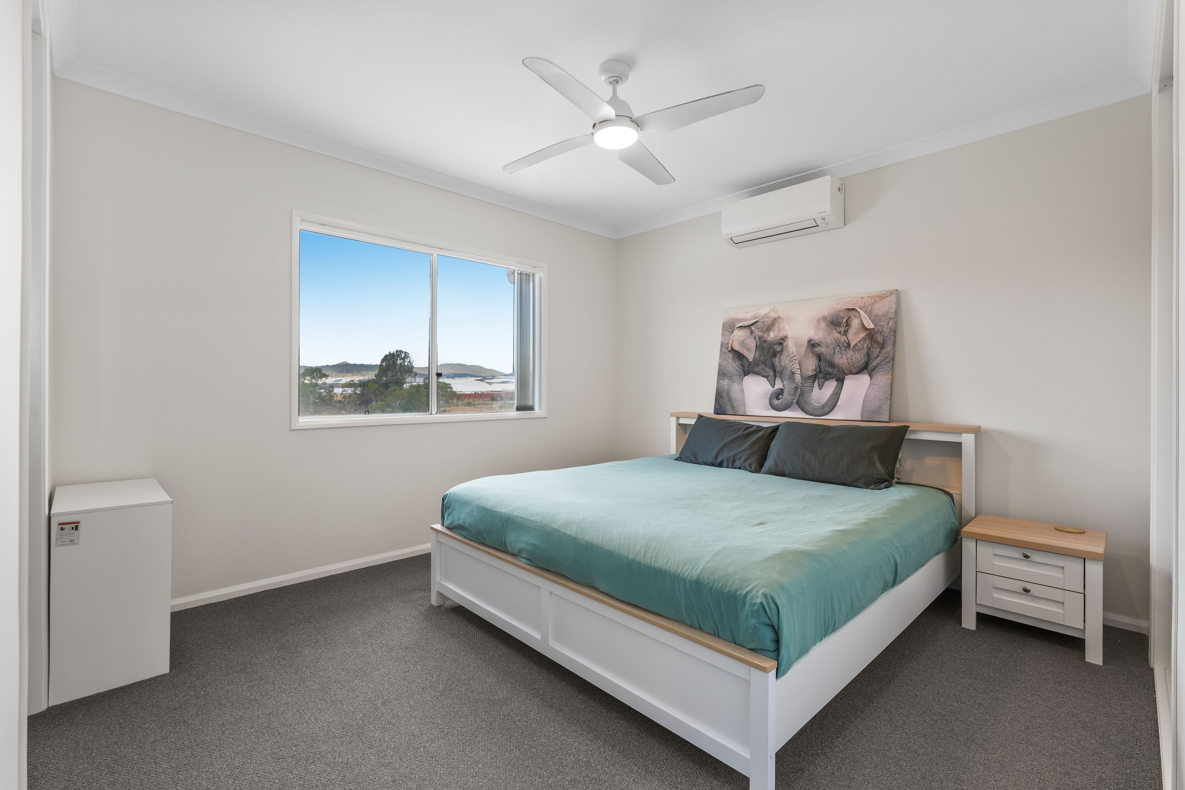 162 Carnarvon Drive — photo 18 of 25