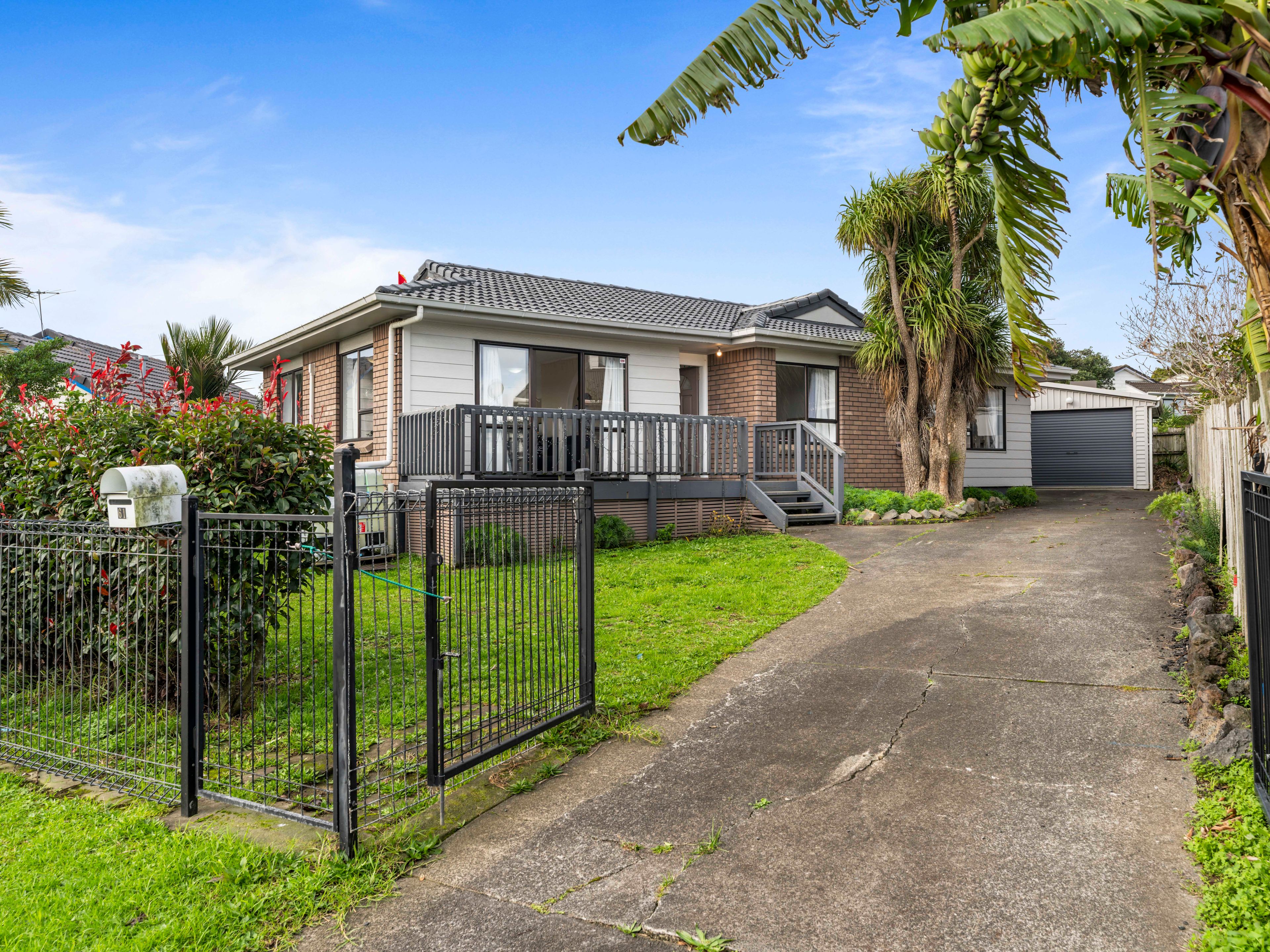61 Charntay Avenue, Clover Park, Manukau City