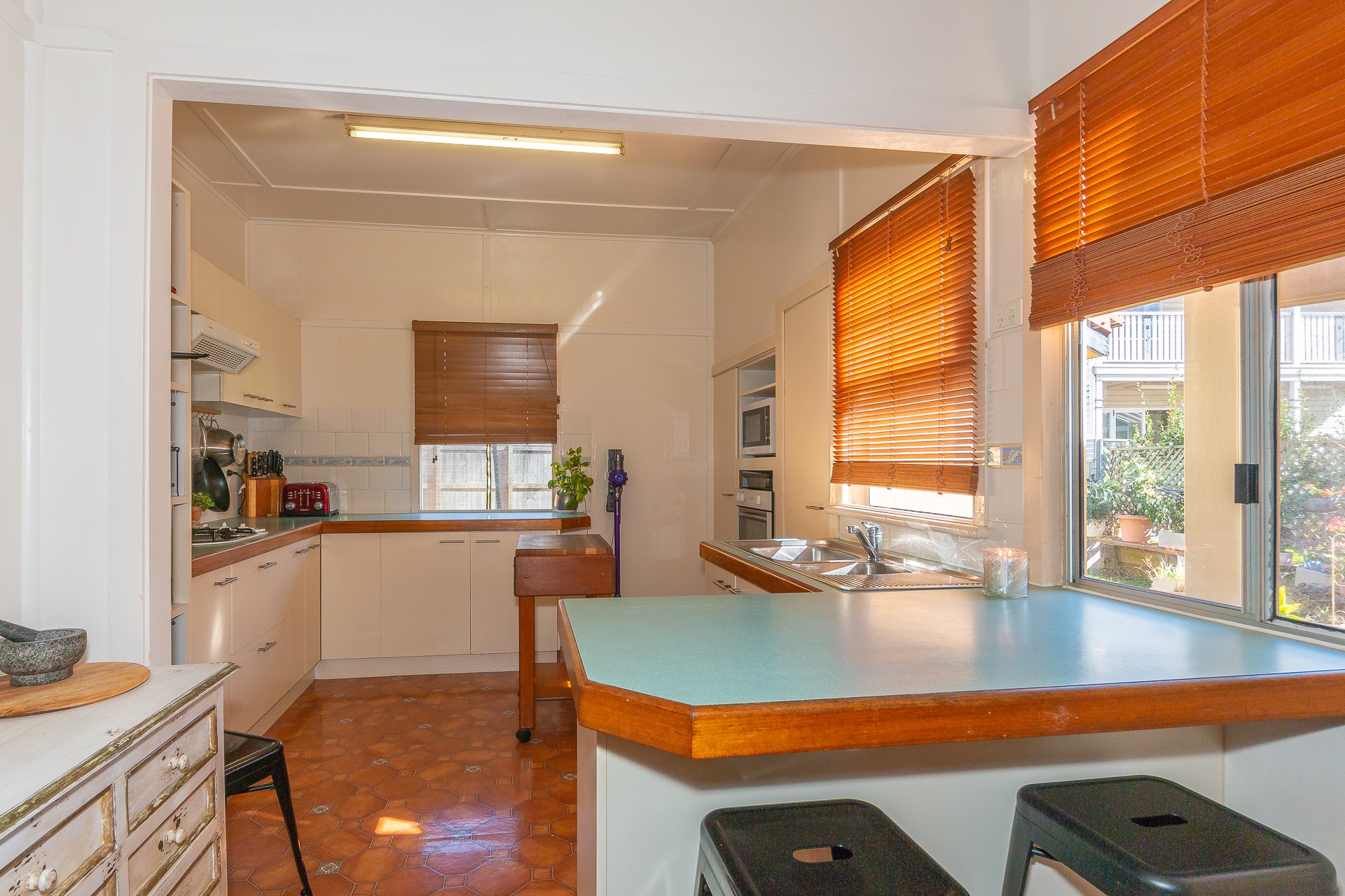 4 Adams Street, Scarborough, QLD 4020