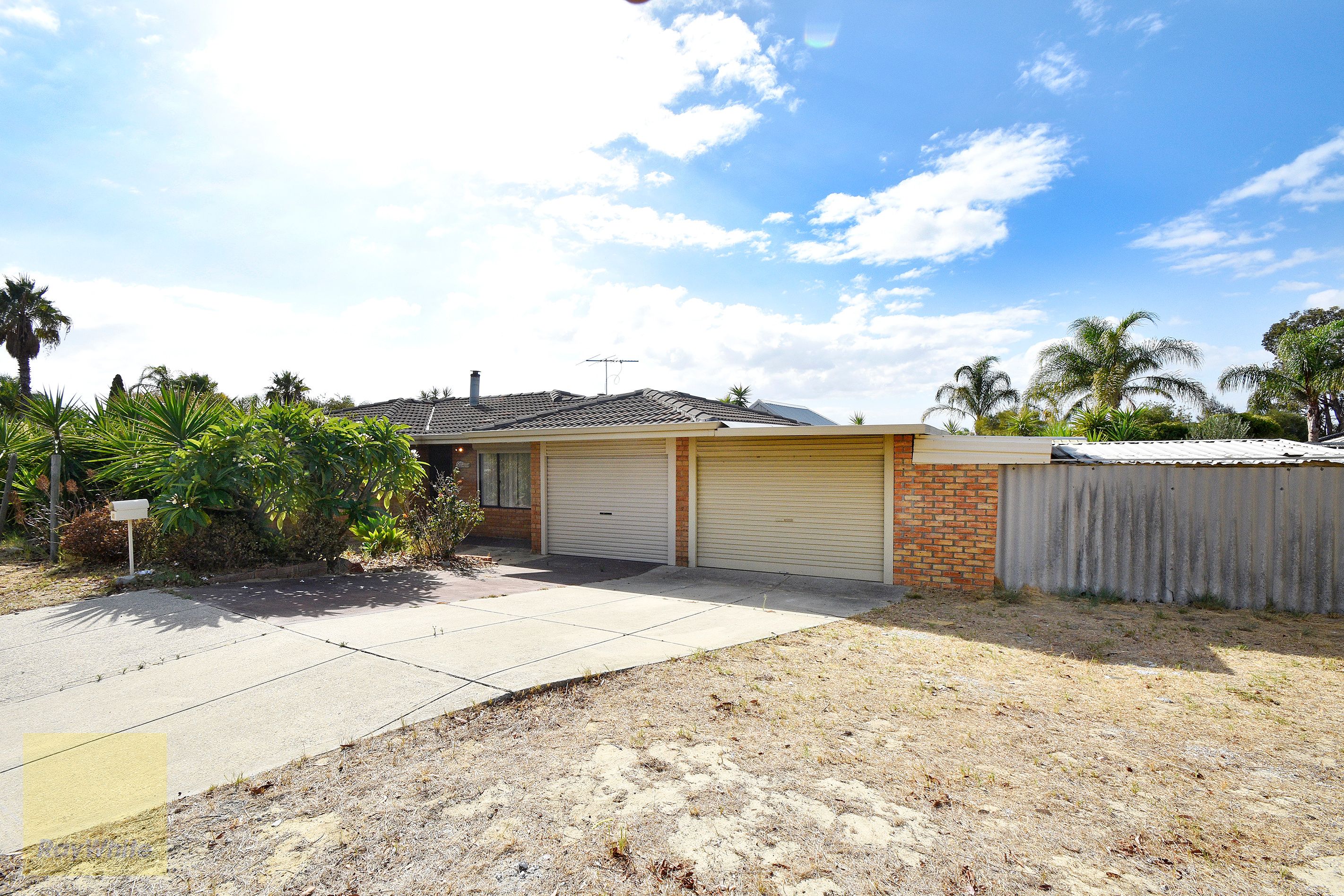 43 Cromwell Road, Alexander Heights, WA 6064