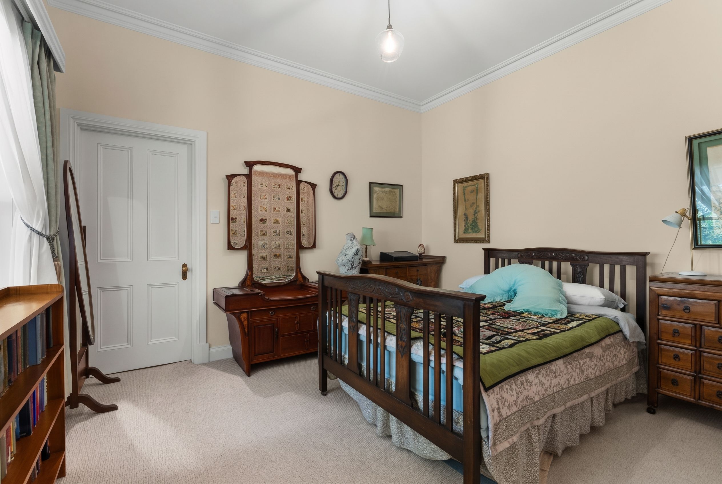 40 Hampden Way — photo 10 of 19