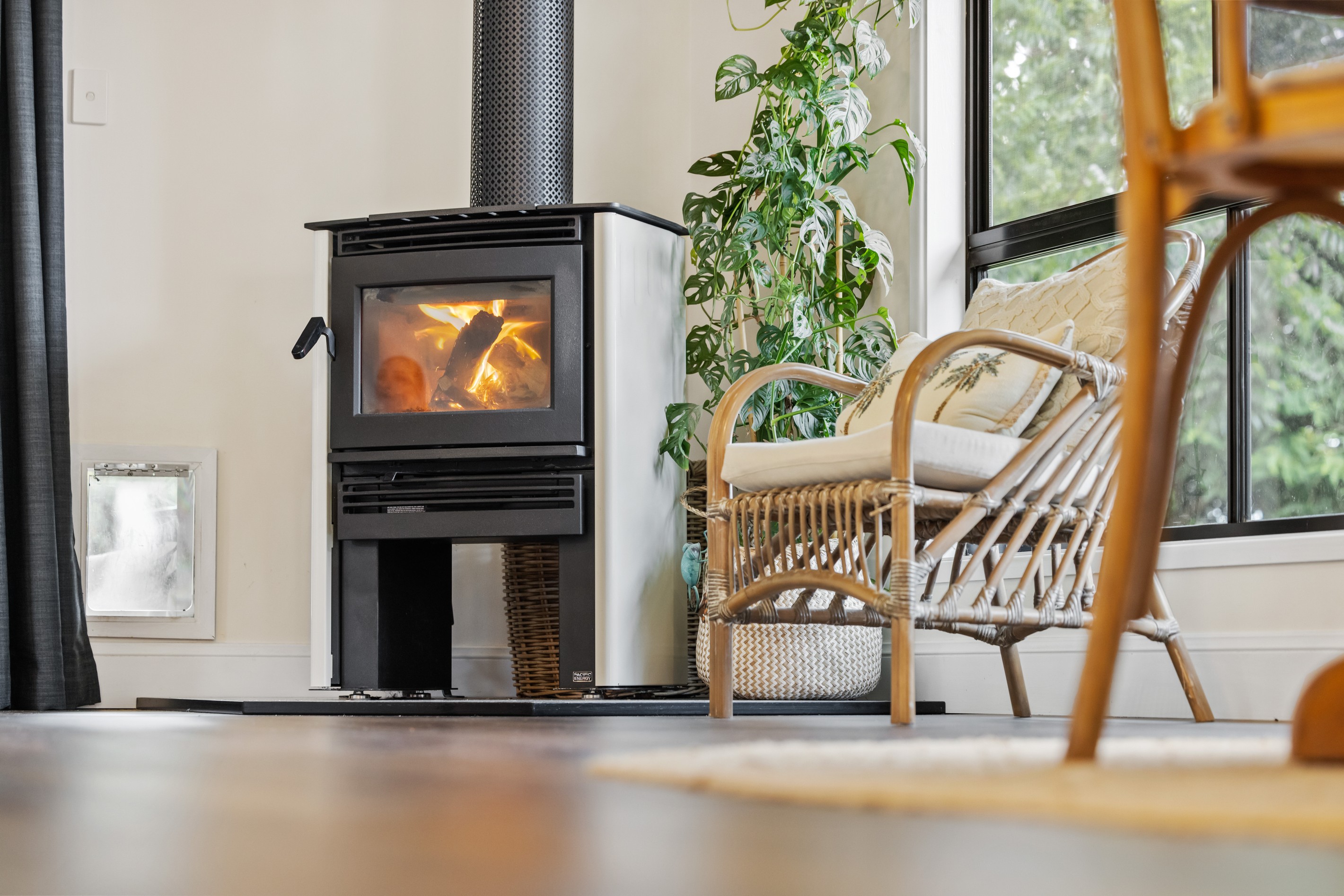 24 Fig Street, Maleny, QLD 4552