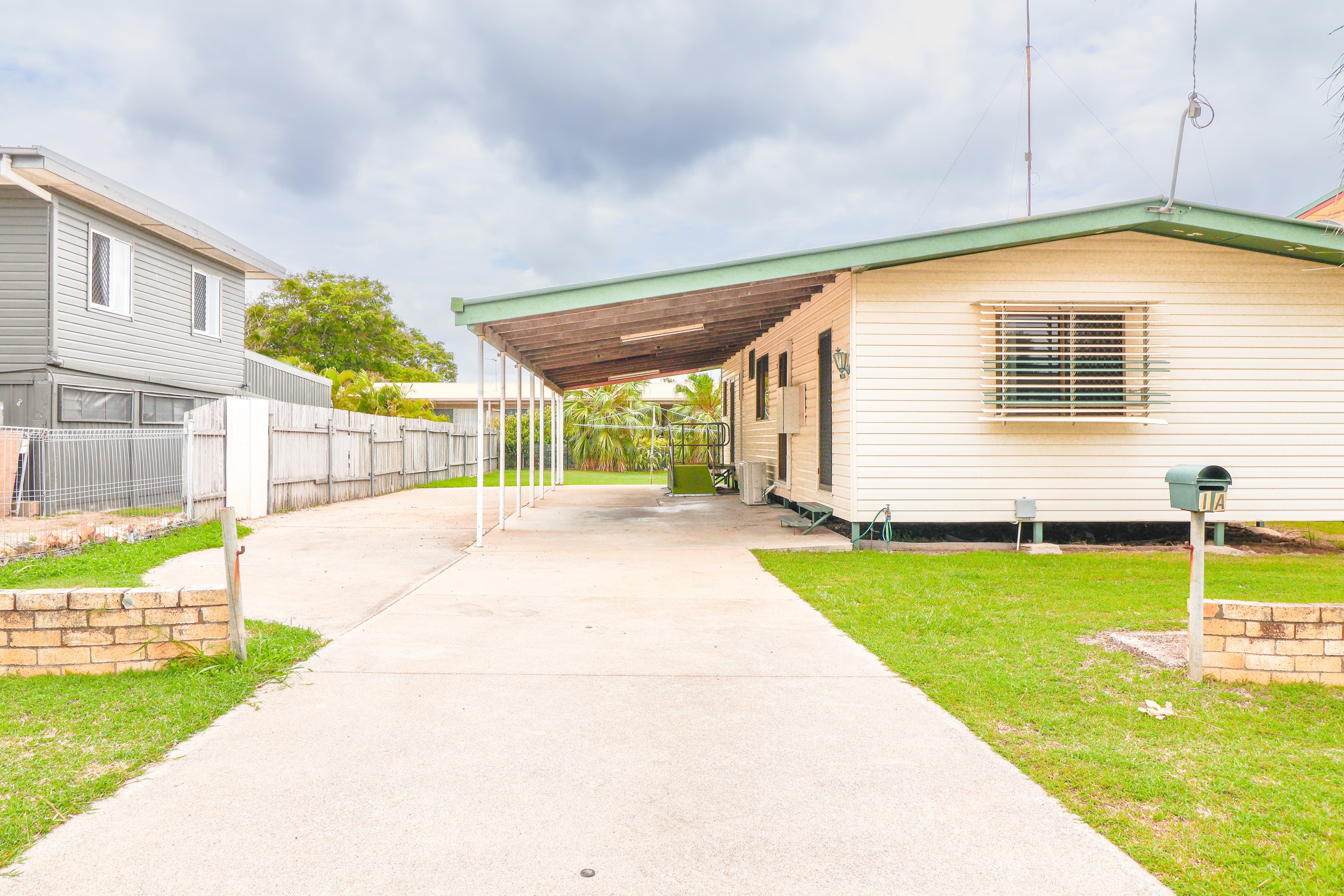 1a Rossella Street, West Gladstone, QLD 4680