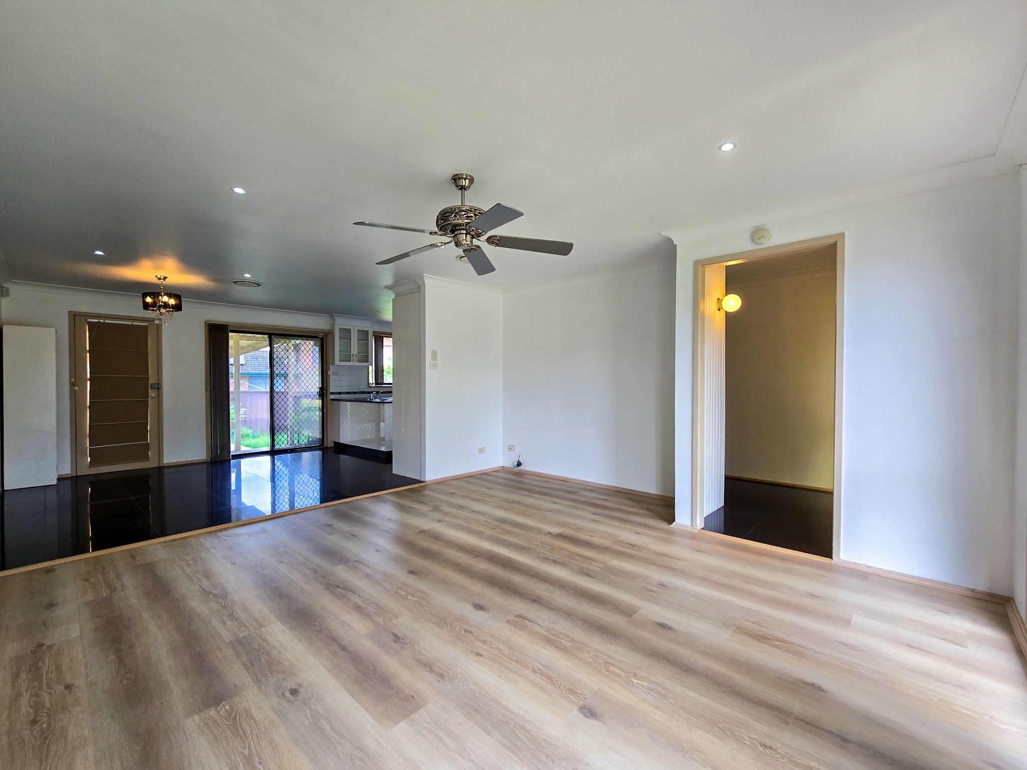 13 Guernsey Avenue, Minto, NSW 2566