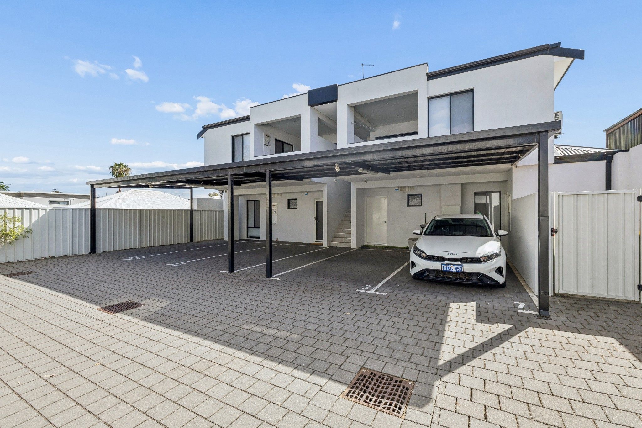 4/389 Daly Street — photo from Ray White Canning River
