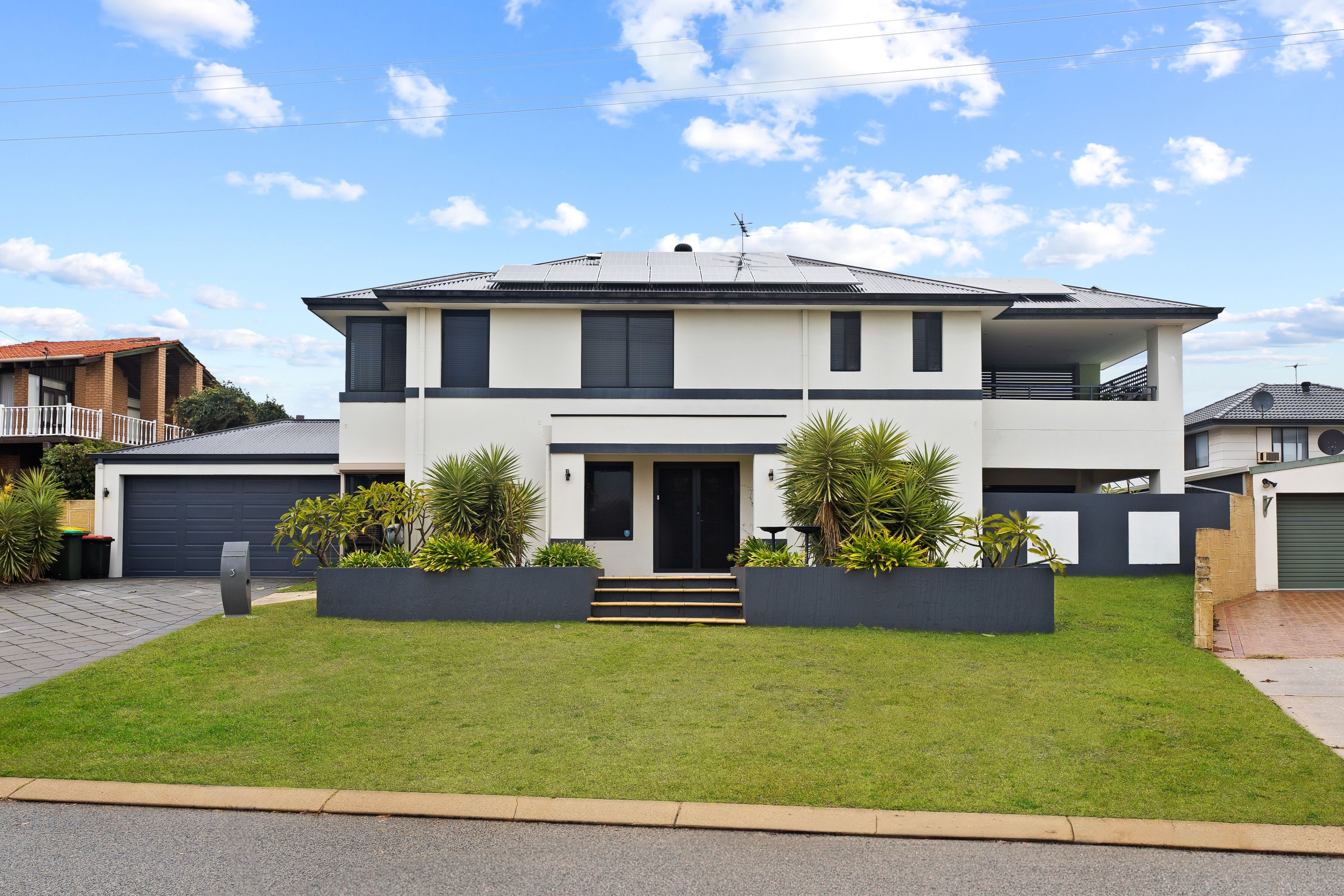 3 Reveley Street, Waikiki, WA 6169