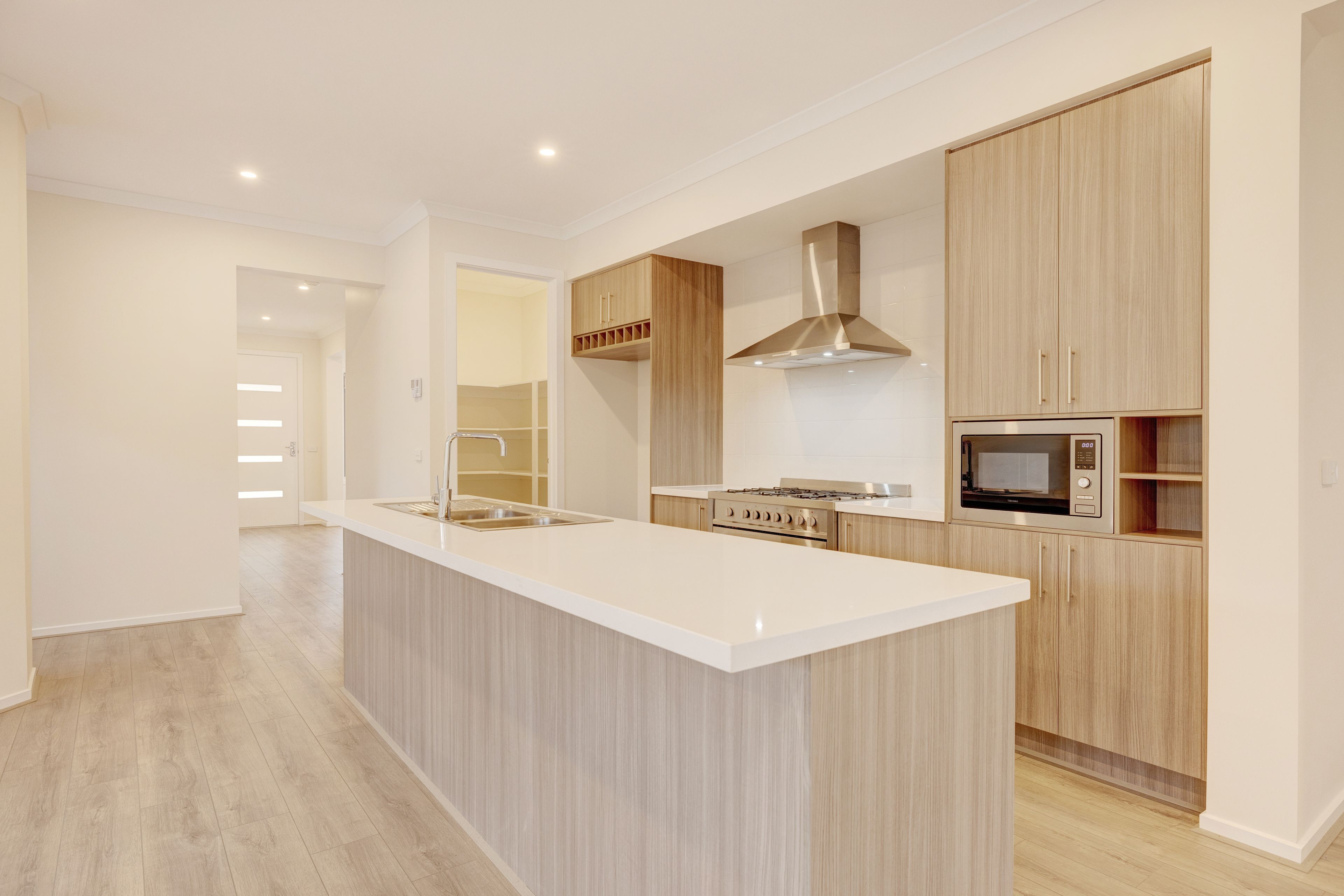 12 Foxfort Street — photo 4 of 6