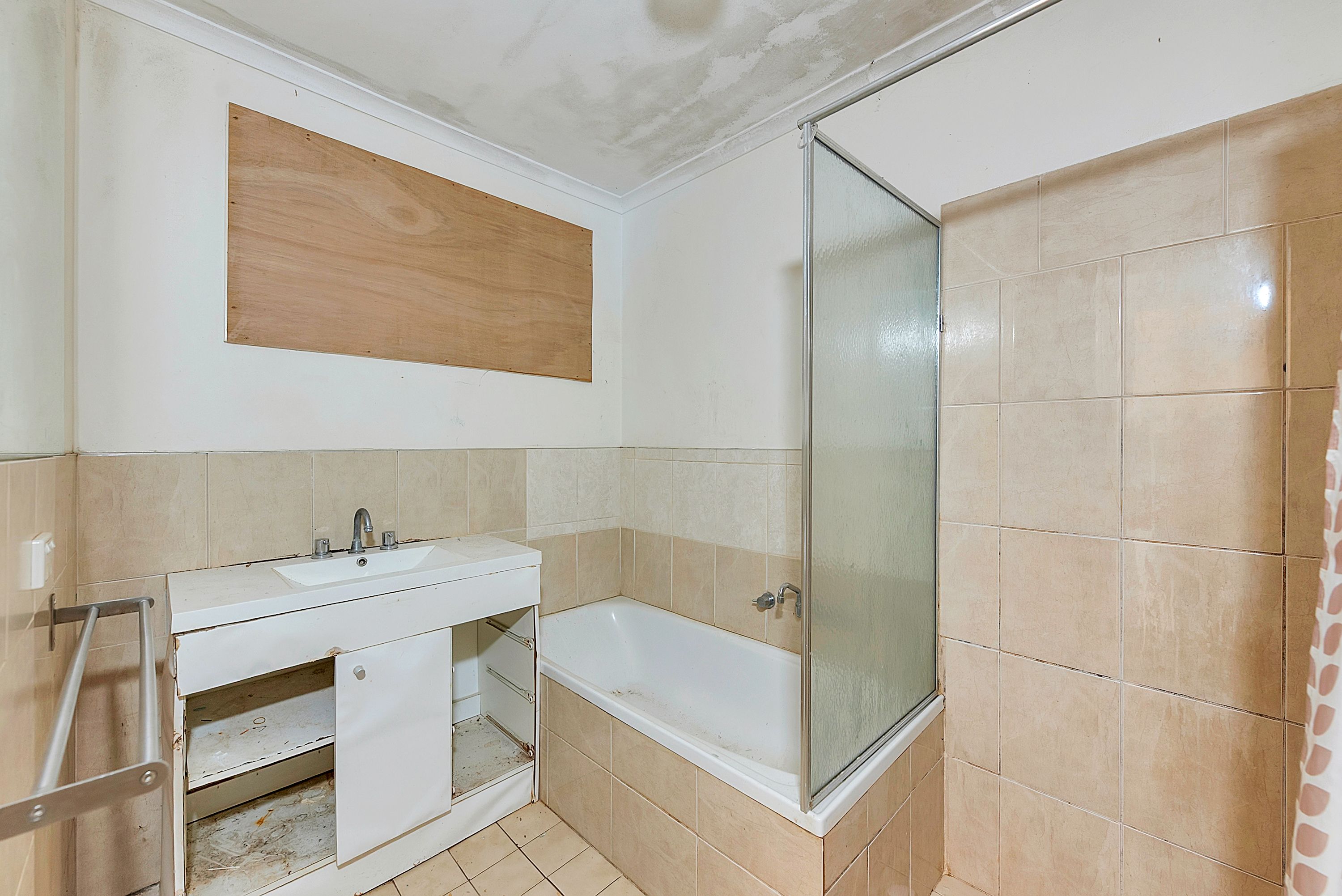 32 Barassi Street — photo 9 of 12