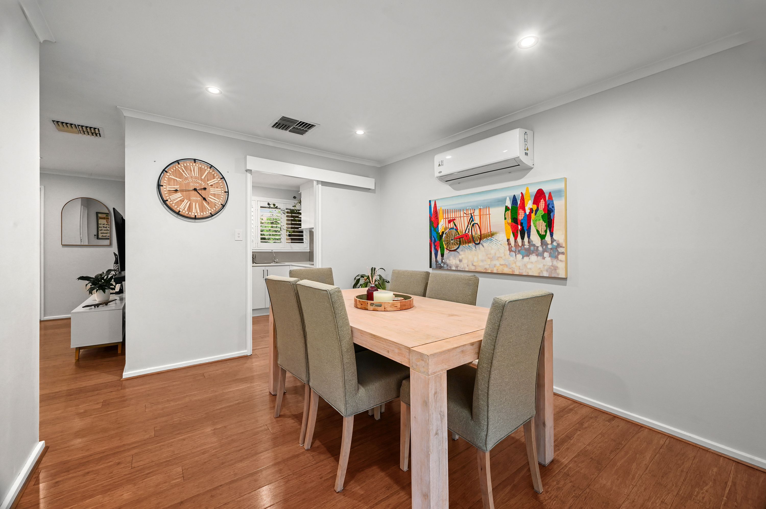 2 Jena Close — photo 7 of 25