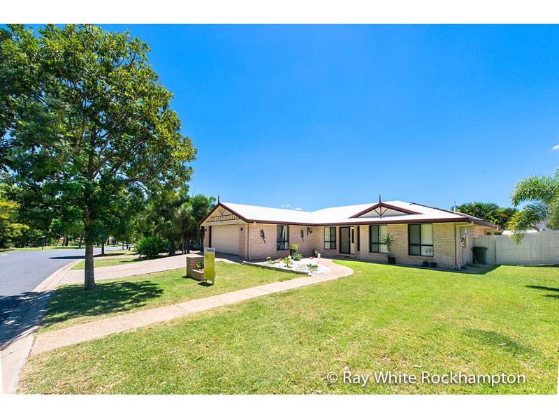 19 Springfield Drive, Norman Gardens, QLD 4701