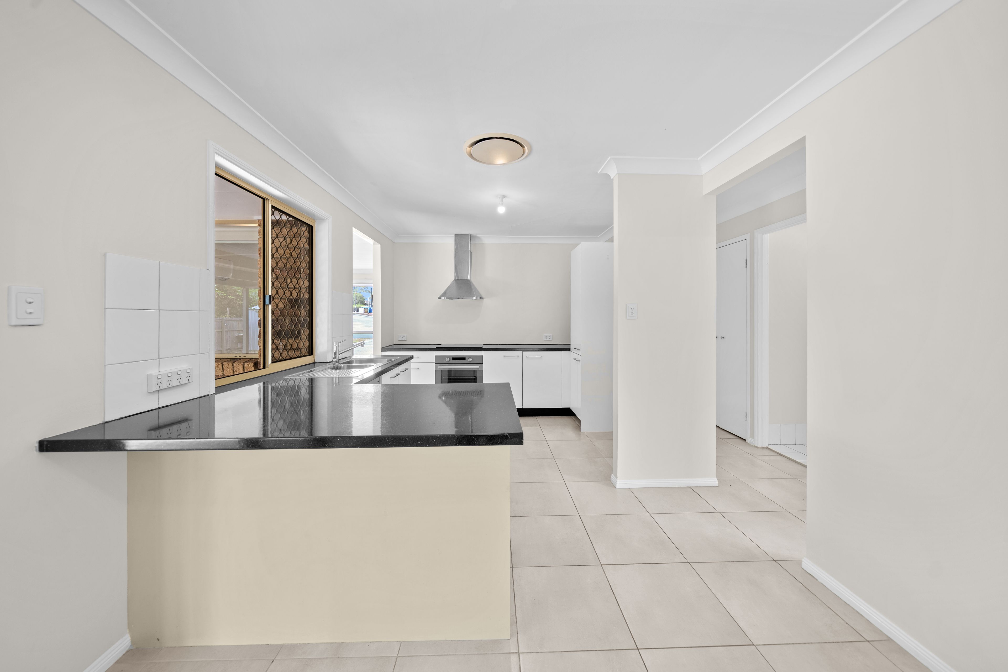 19 Eagle Street — photo 5 of 20