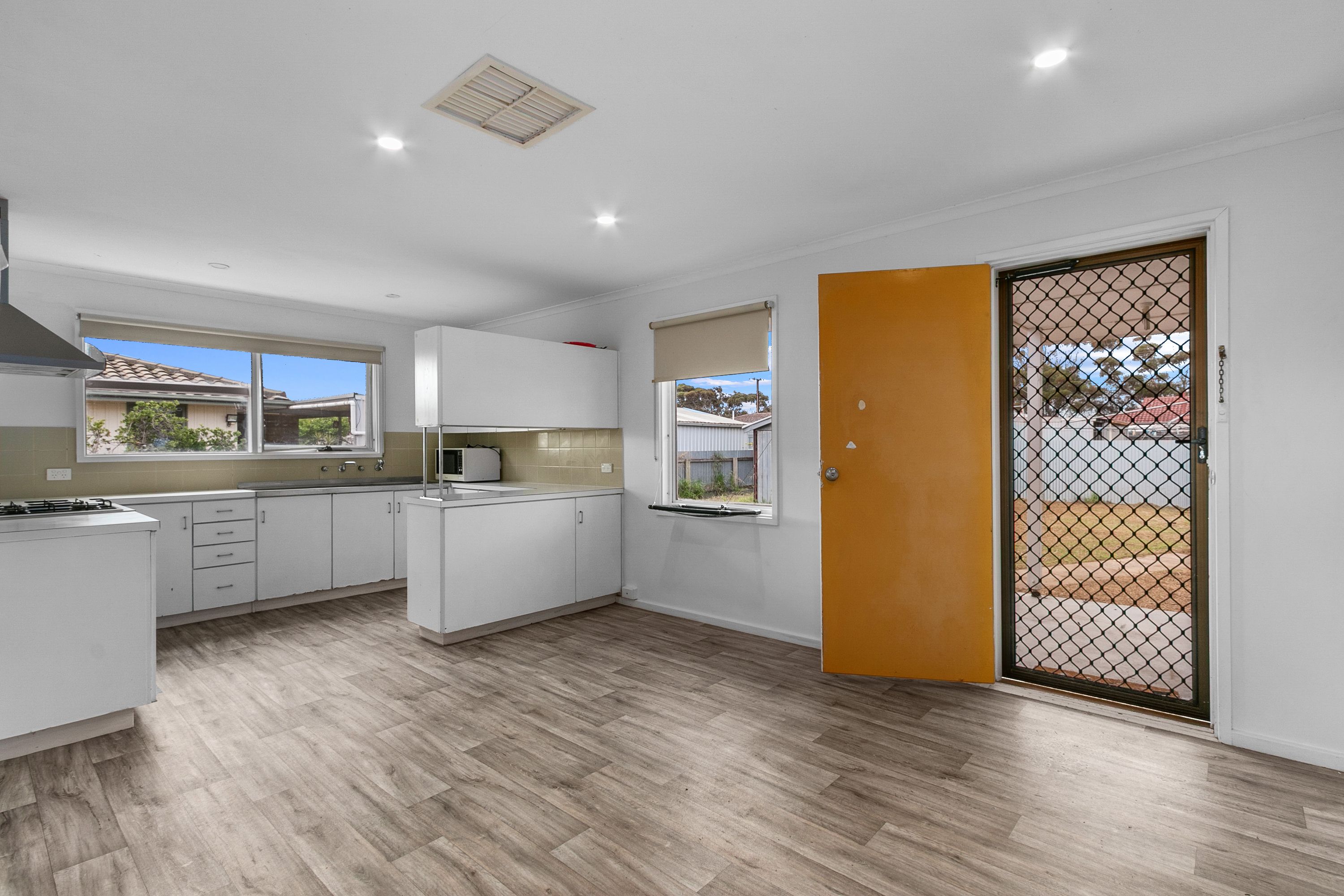 7 Thomas Street — photo 4 of 16
