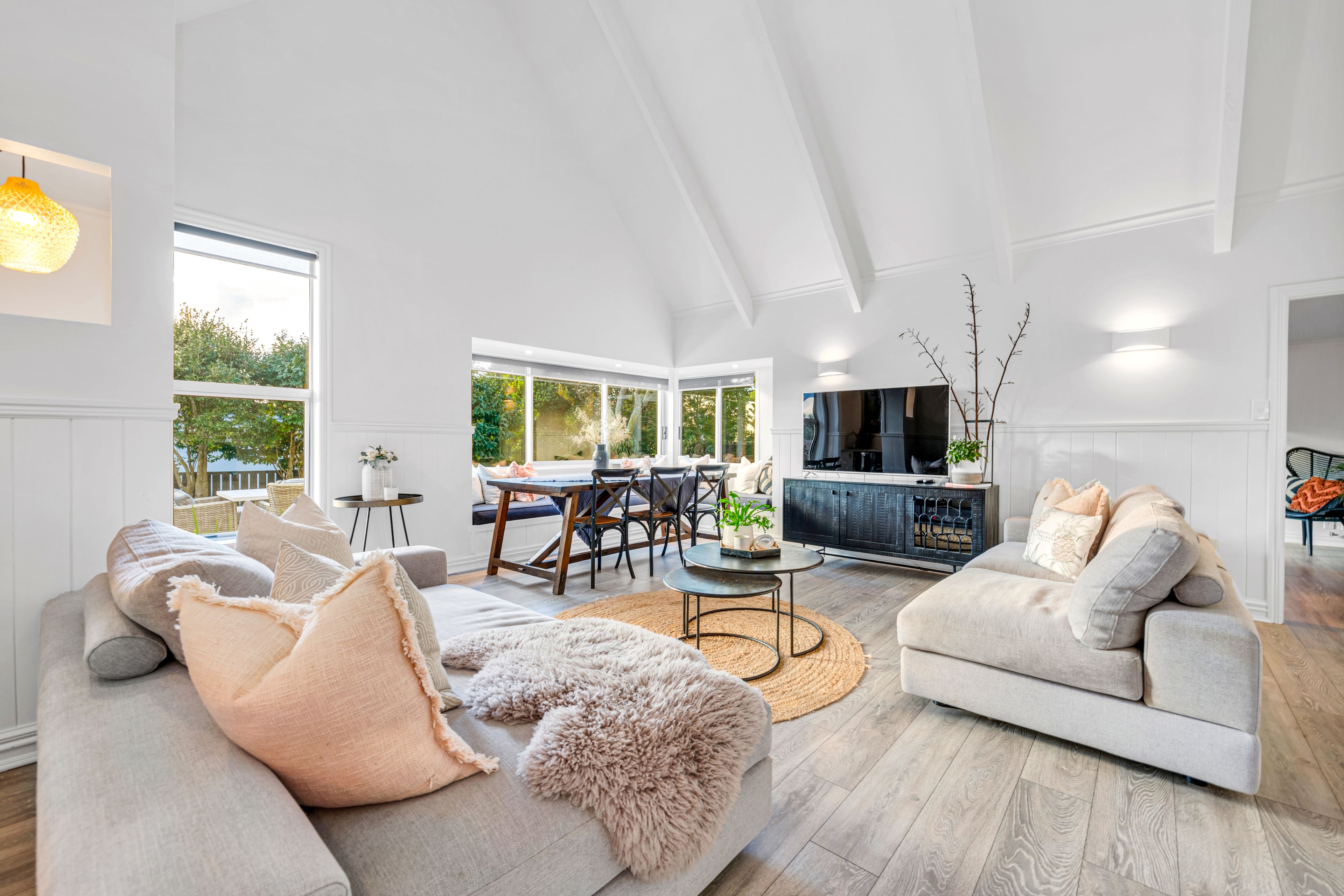 22 Santa Cruz Drive, Shamrock Park, Manukau City