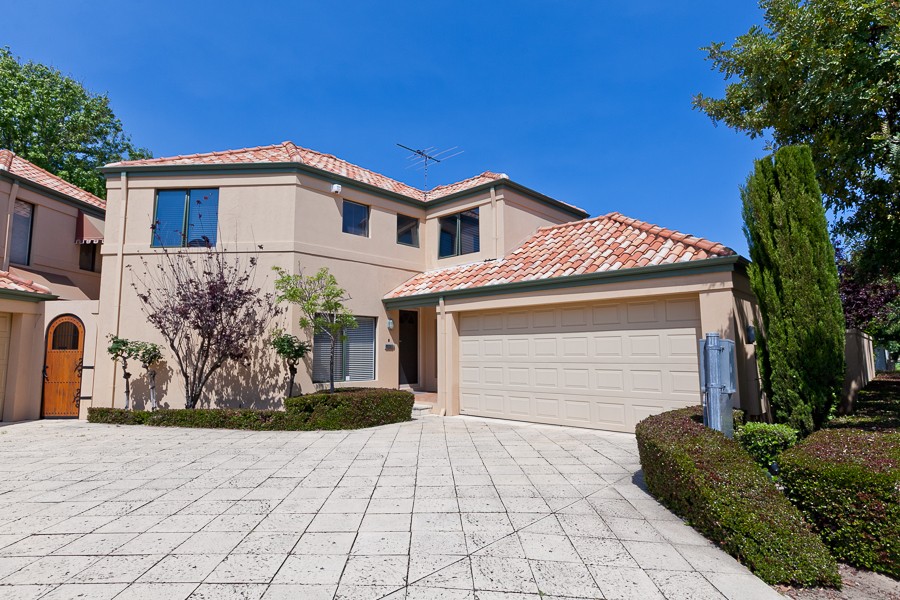 4/1 The Avenue, Crawley, WA 6009