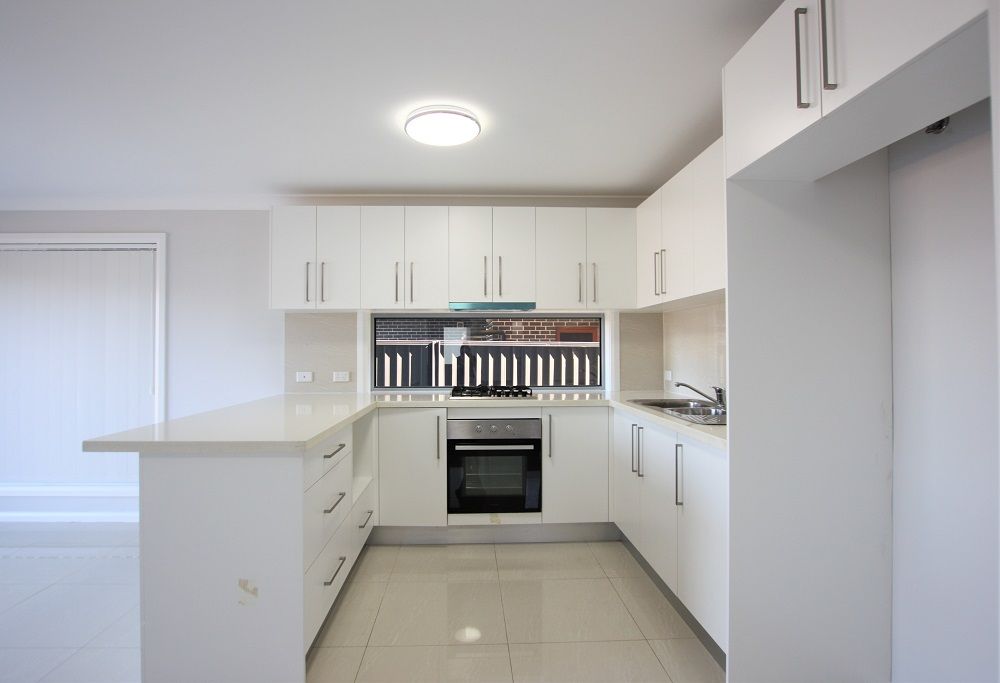60 Spitzer Street, Gregory Hills, NSW 2557