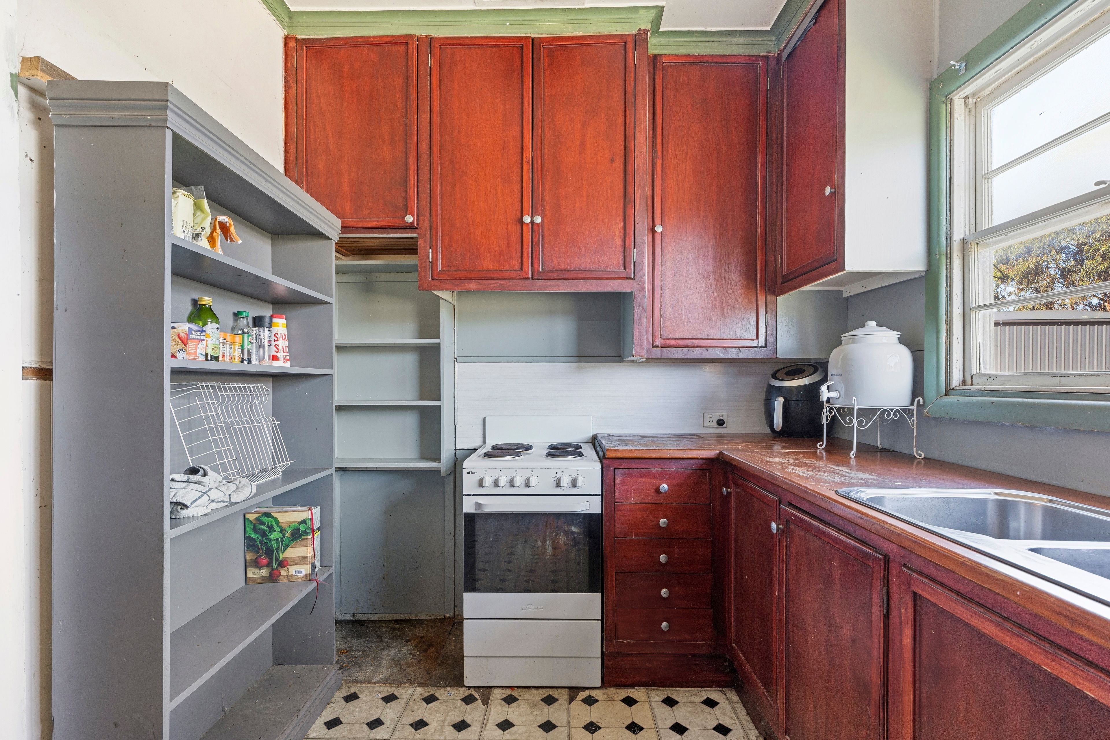 2-4 Wileman Street — photo 4 of 19