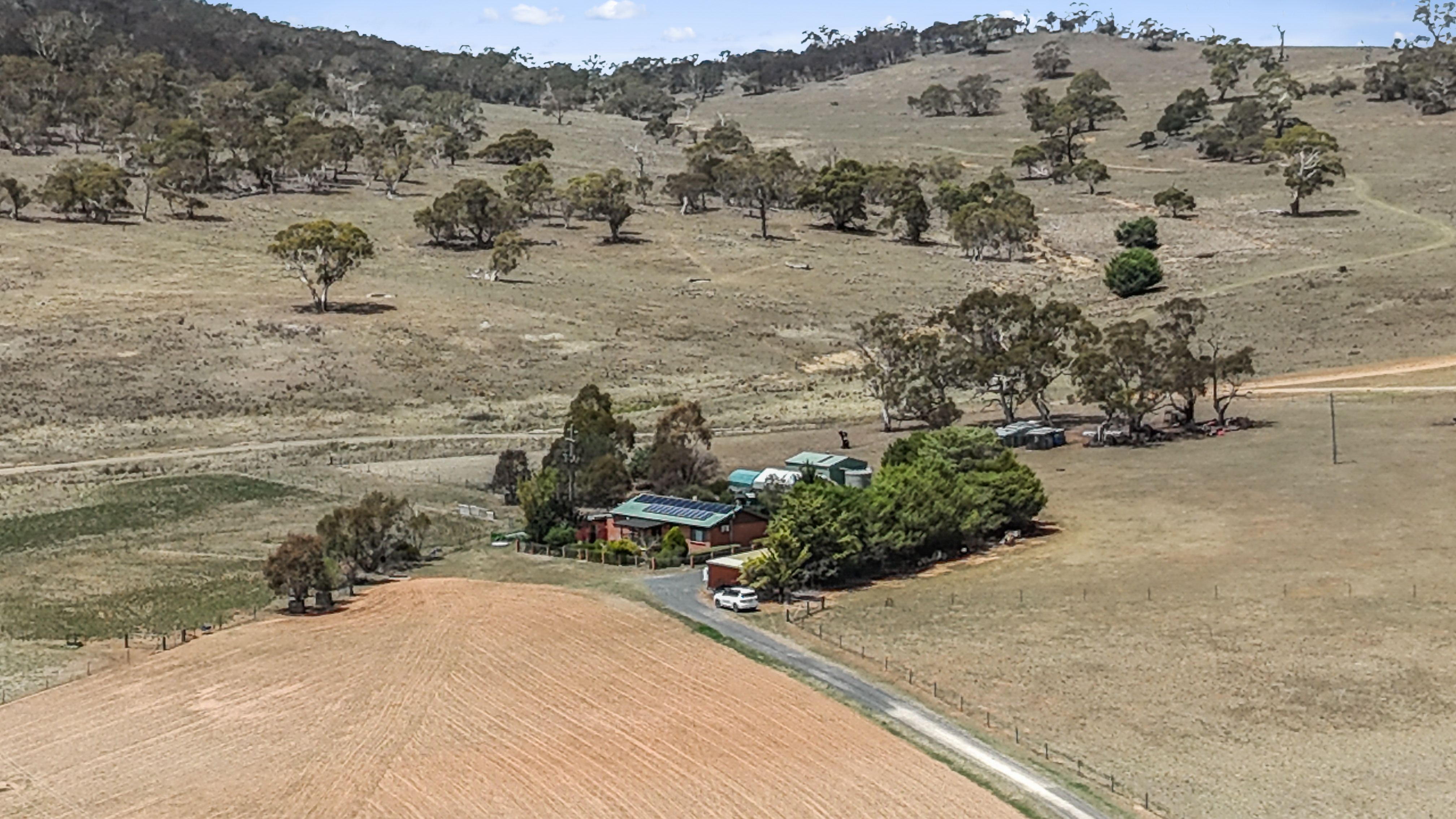 621 Snowy Mountains Highway — photo 22 of 23