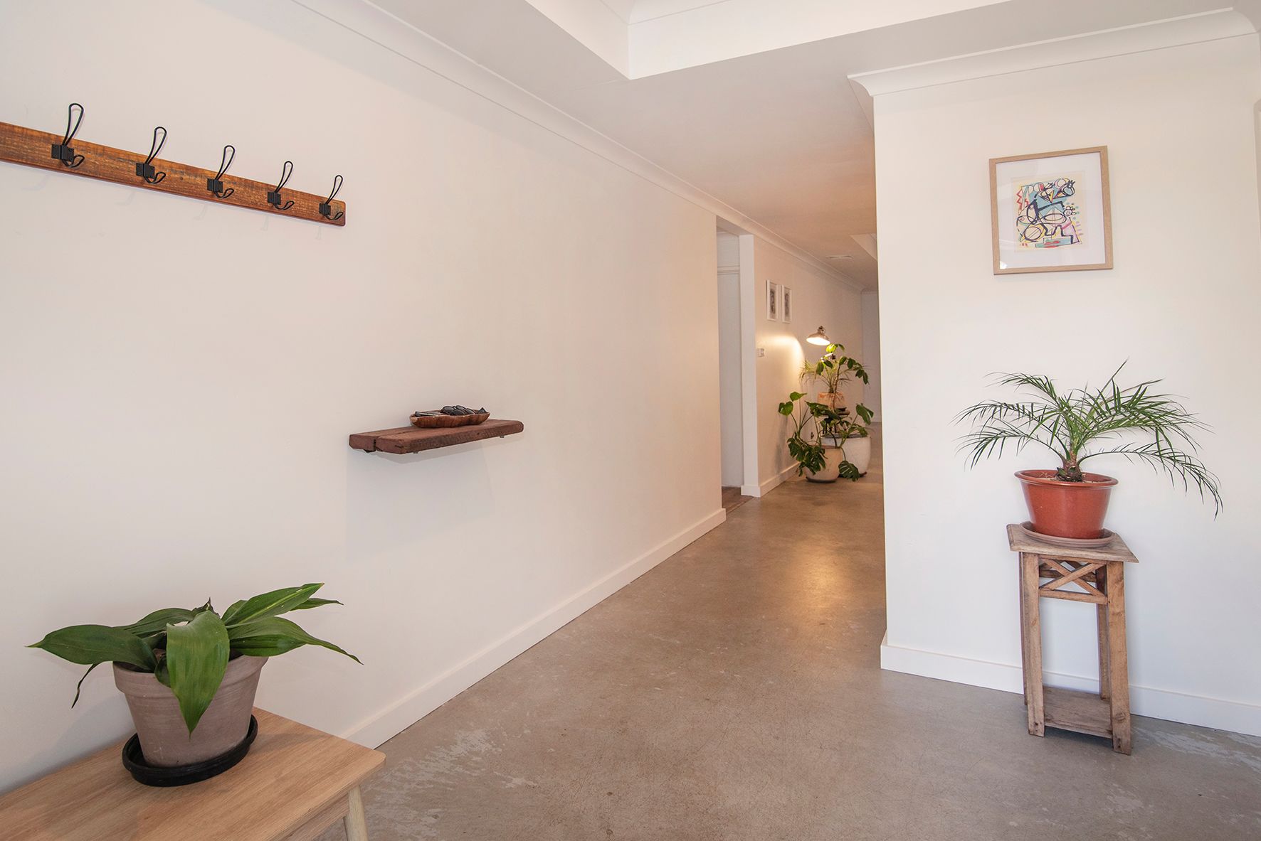 28 Halcyon Crescent — photo 5 of 22