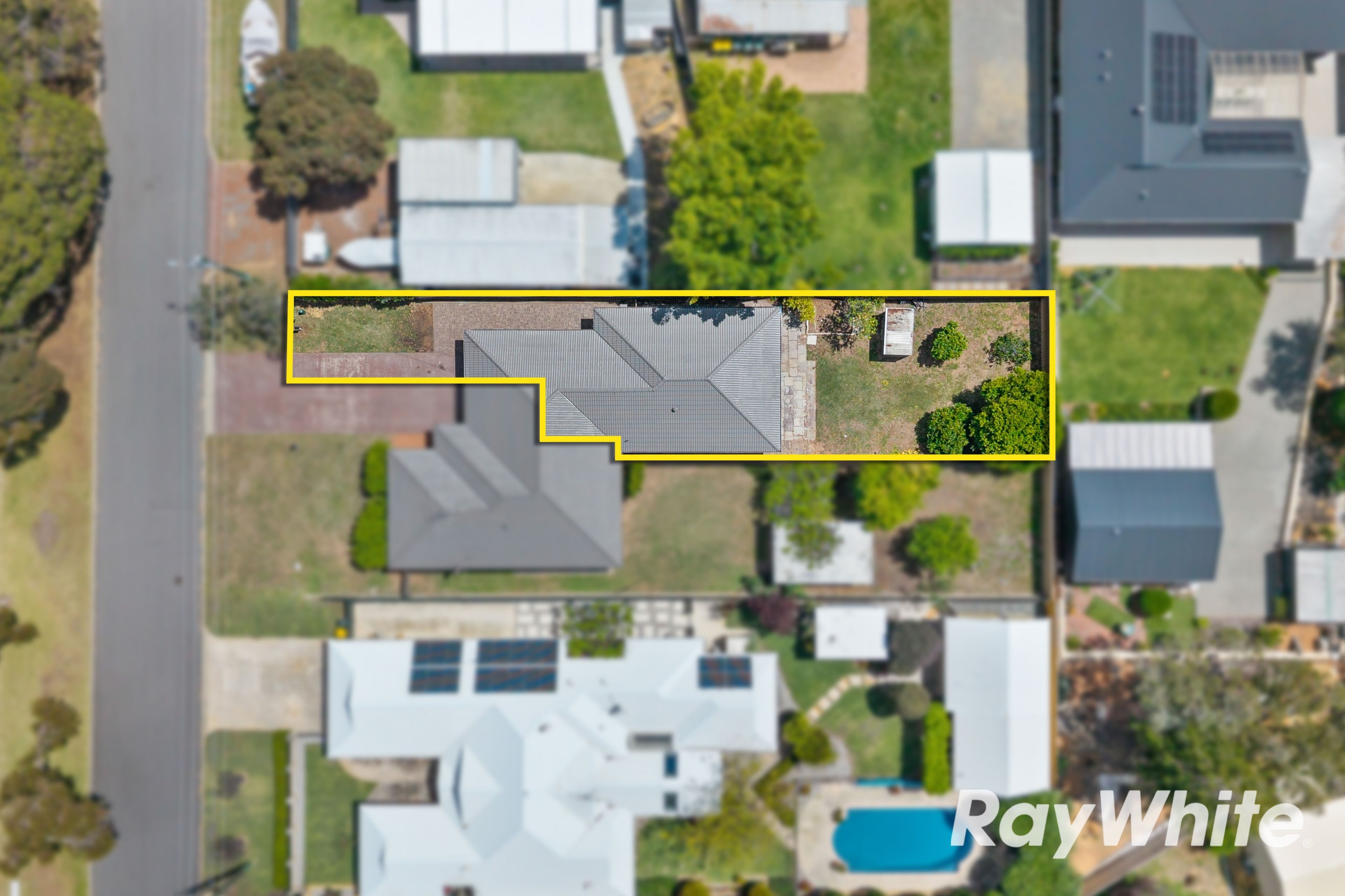 8B Cathryn Street — photo 2 of 21