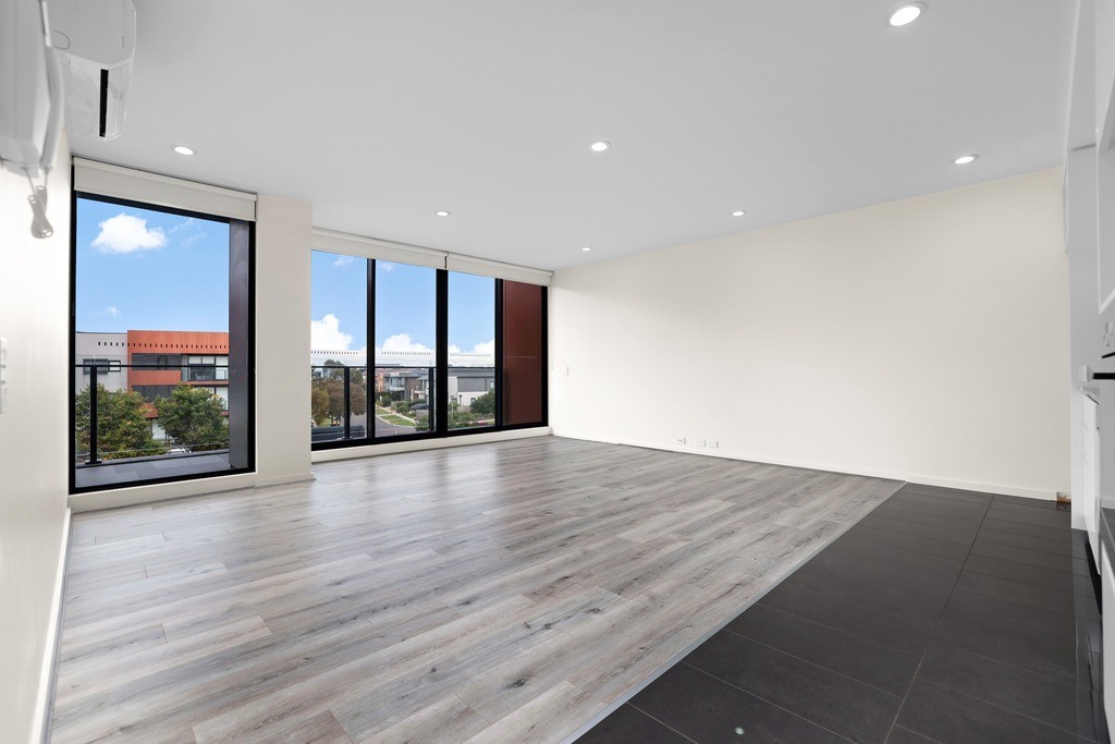 216/50 Catamaran Drive, Werribee South, VIC 3030