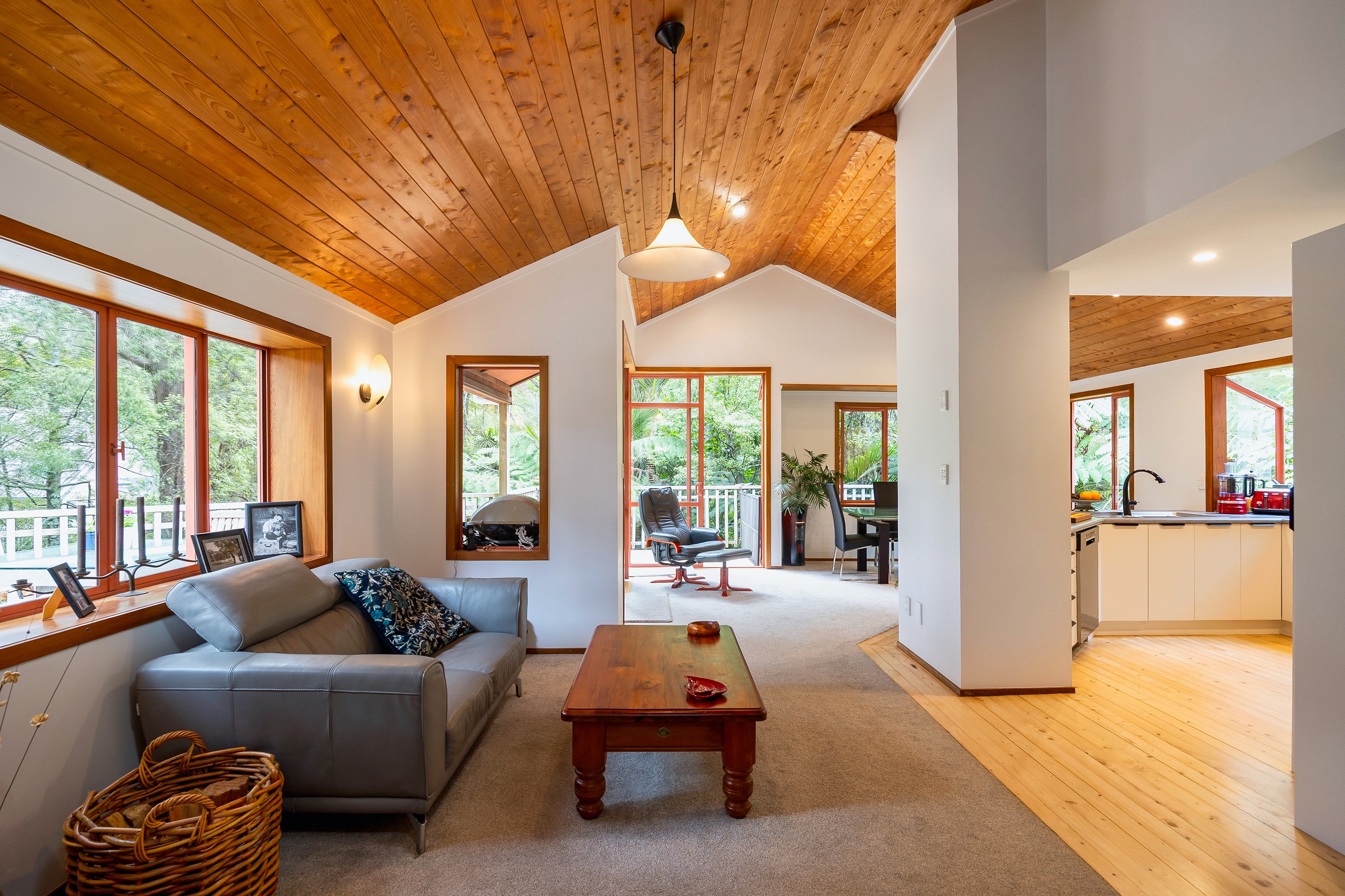 109 Huia Road, Titirangi, Waitakere City