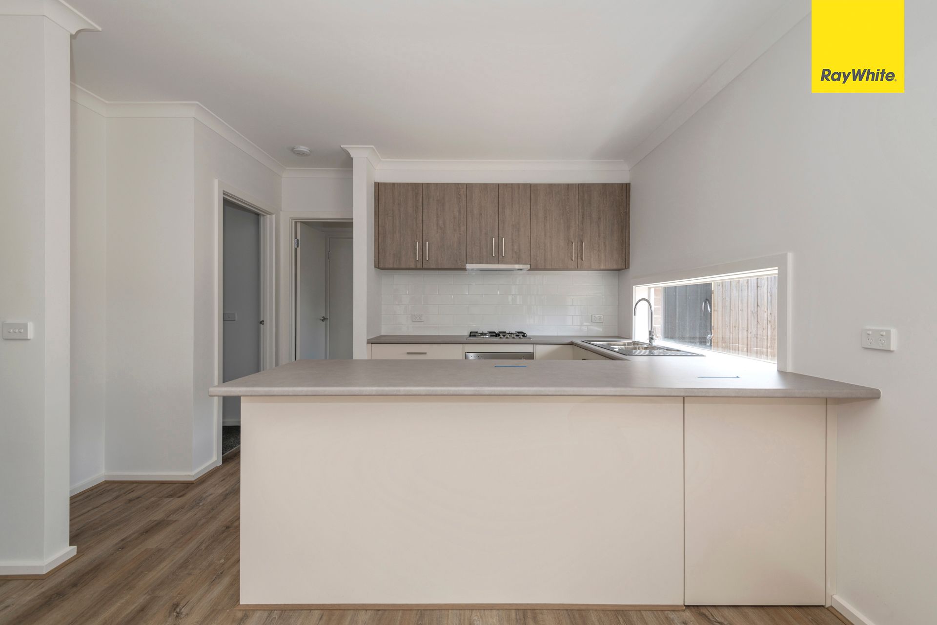 5B Grenville Place, Melton West, VIC 3337