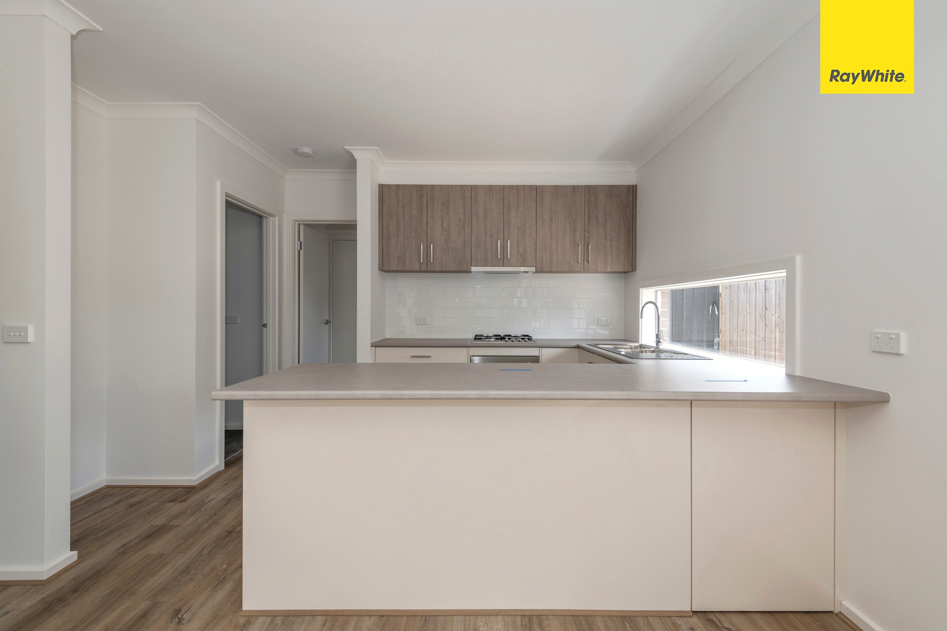 5B Grenville Place, Melton West, VIC 3337