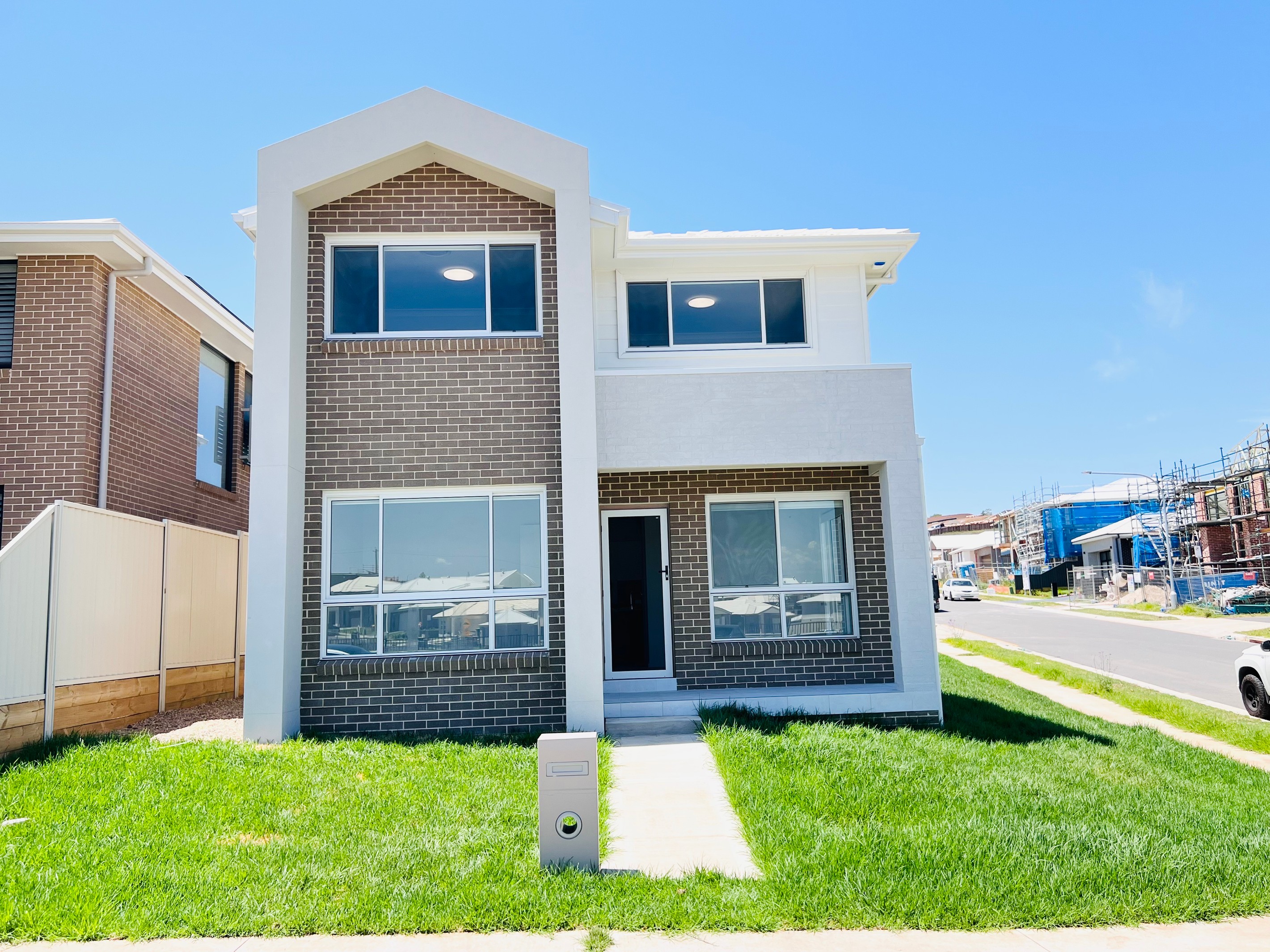 130 Danehill Avenue, Menangle Park, NSW 2563