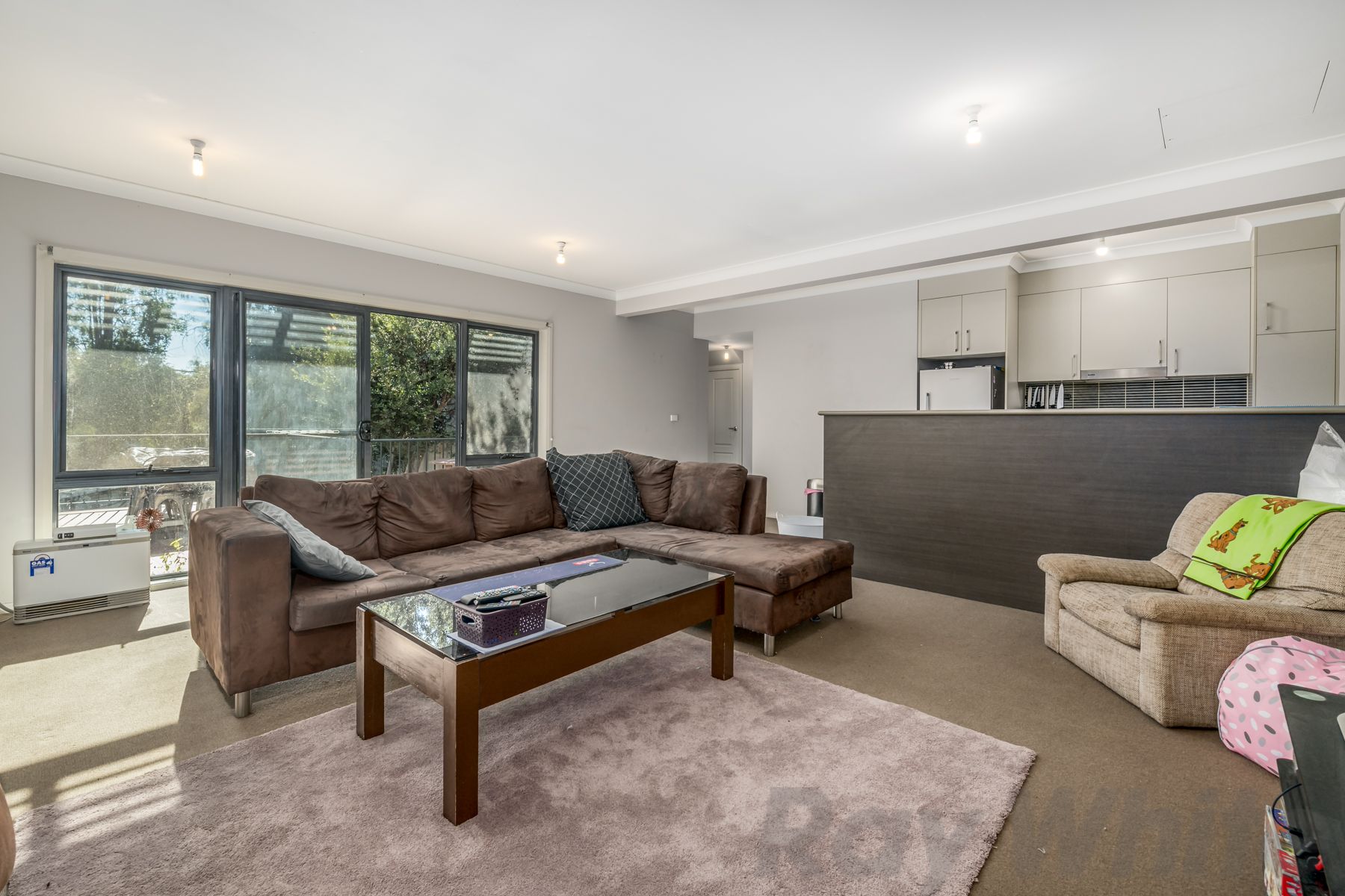 27 Kestrel Circuit, Shortland, NSW 2307