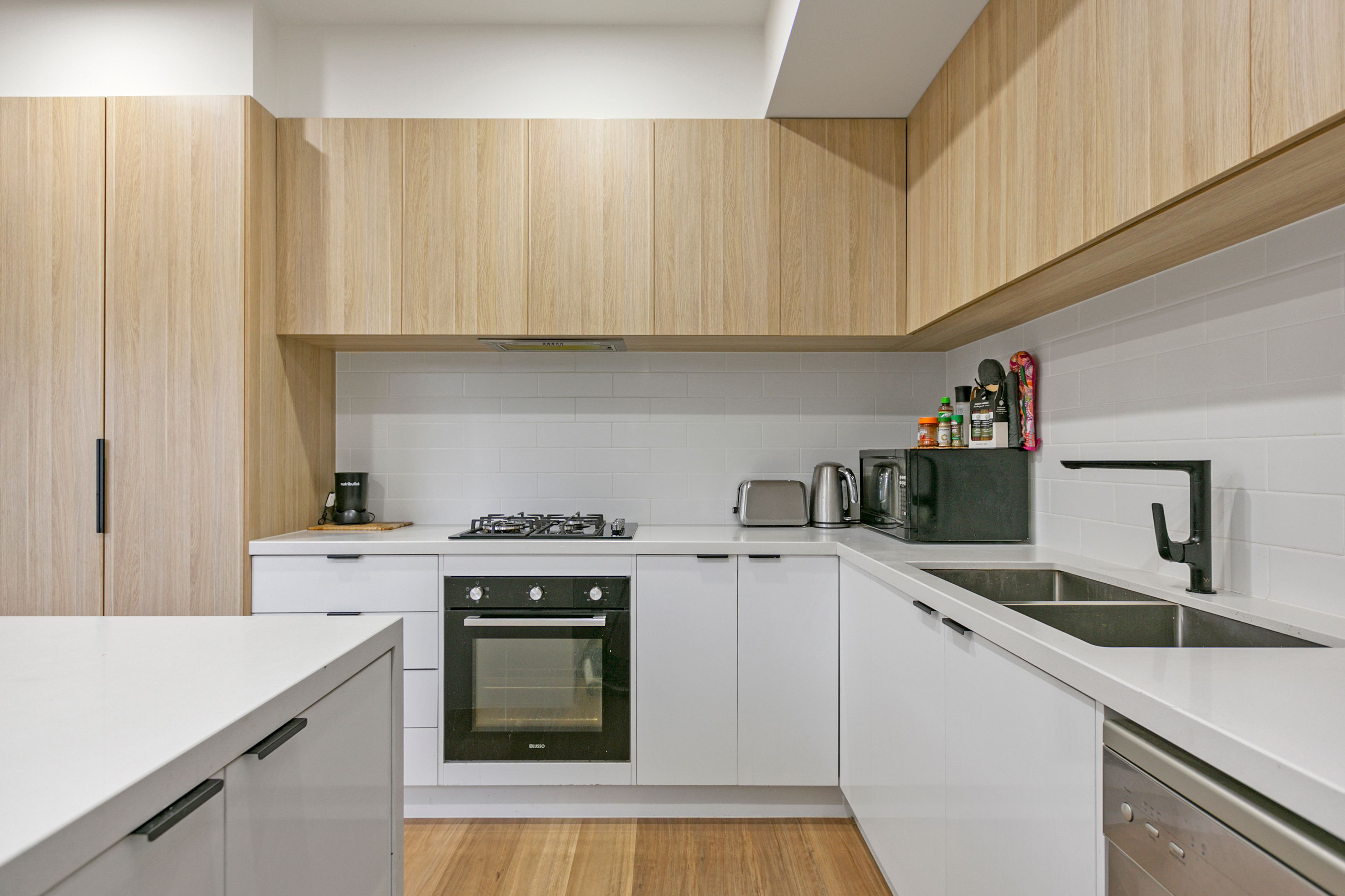 3/211 Oriel Road — photo 7 of 14