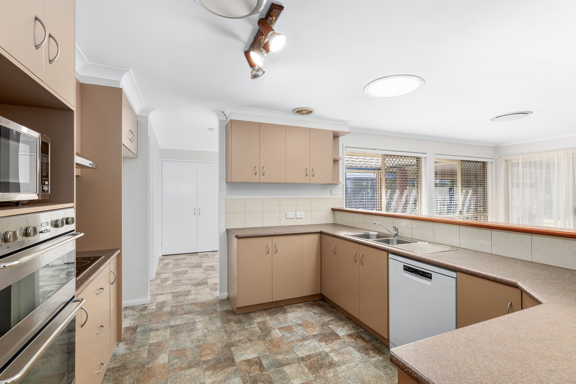 5 Gordon Street, Allora, QLD 4362