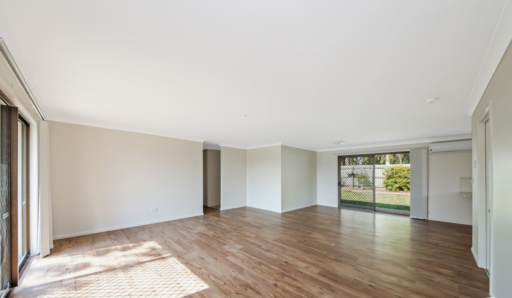 17 Shangri La Court, Rothwell, QLD 4022