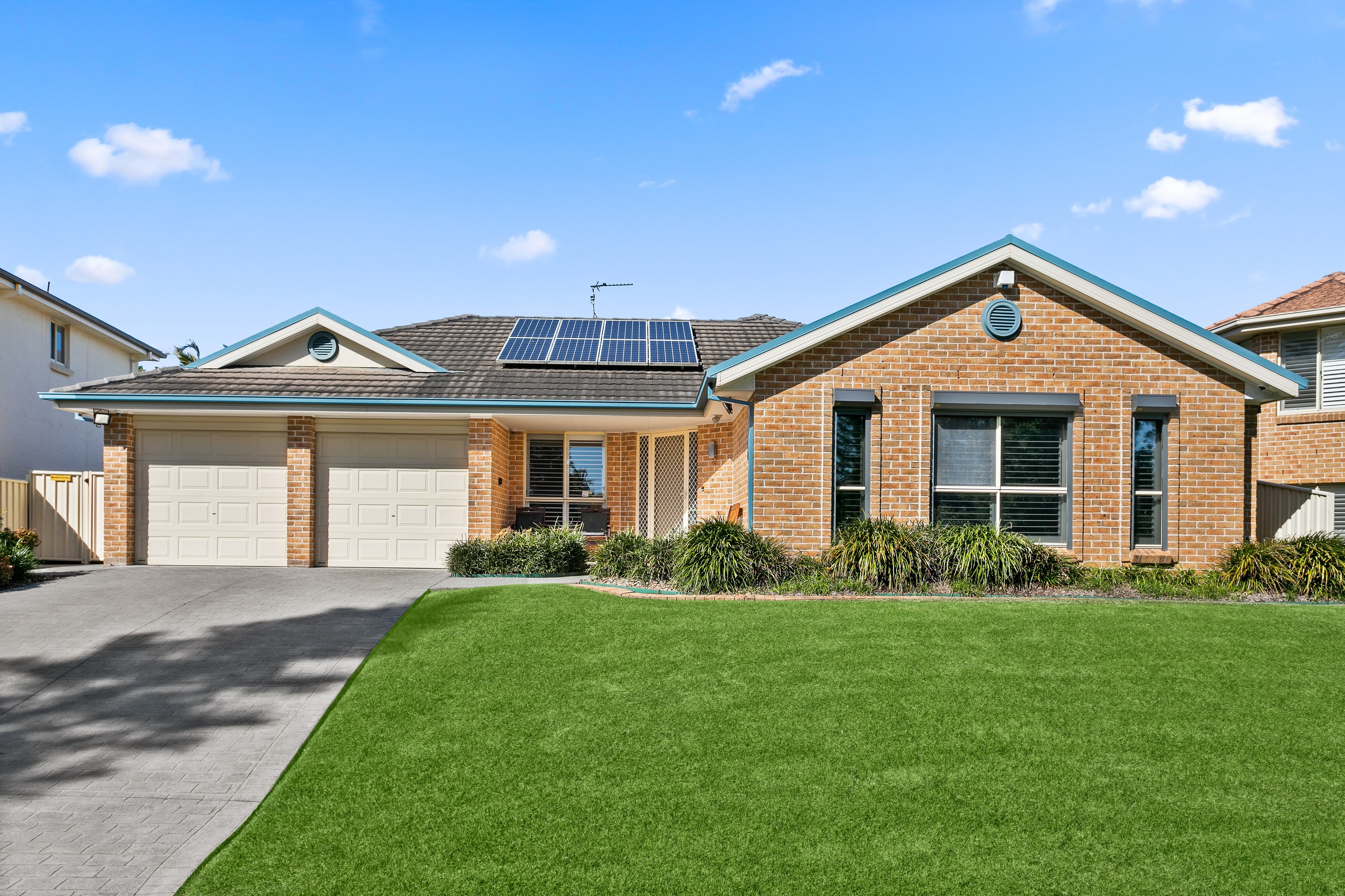 18 Cove Boulevard, Shell Cove, NSW 2529