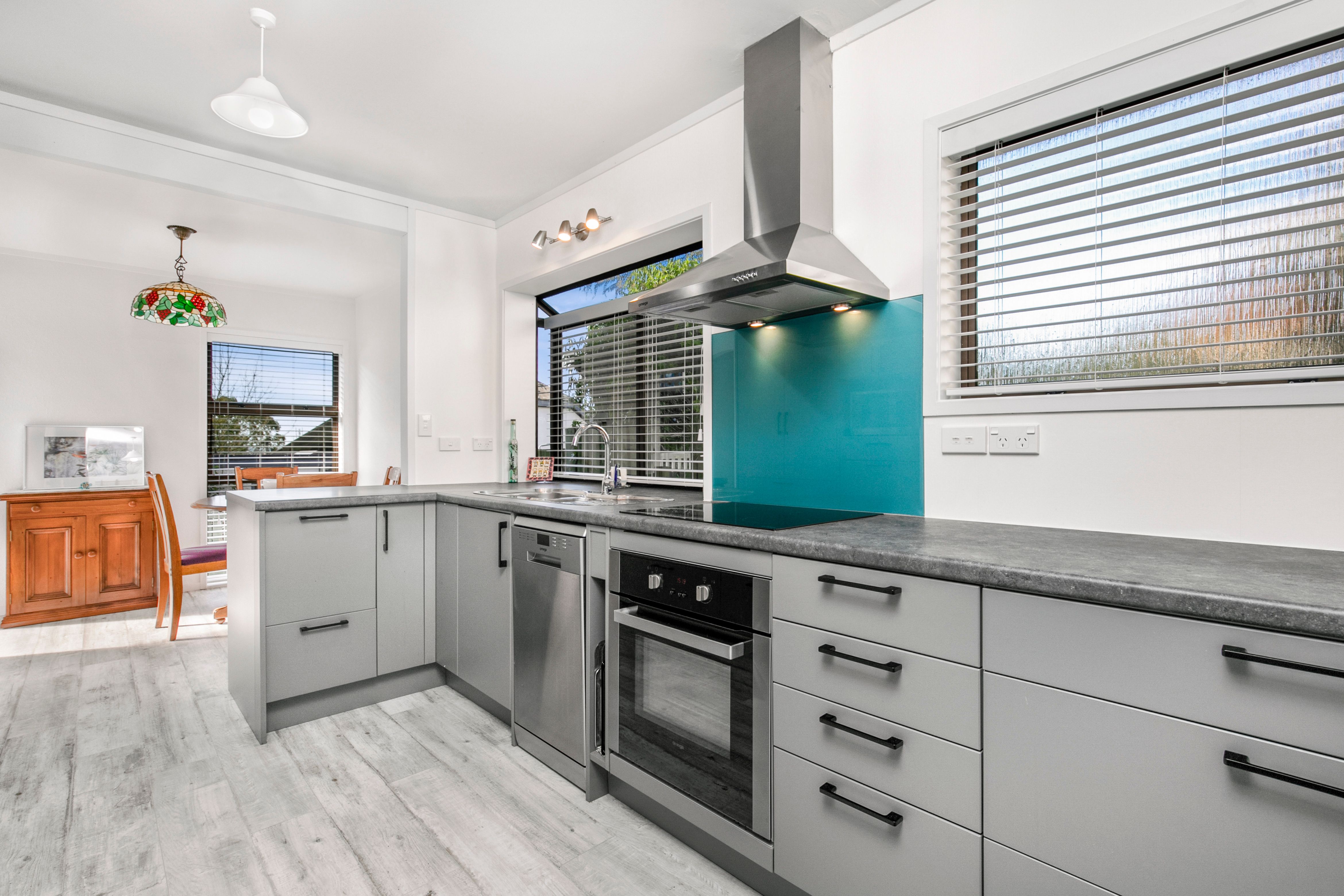 2/28 Pakira Avenue, Glendene, Waitakere City