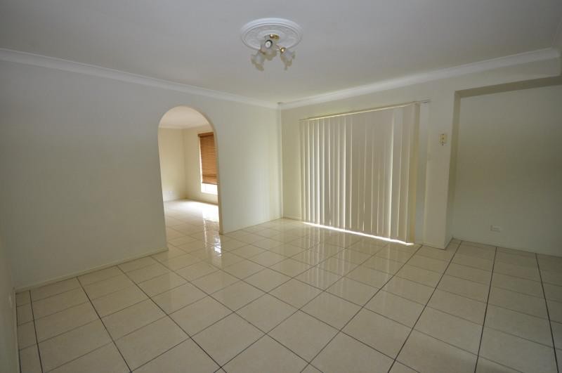 6 Macbeth Street, Kingston, QLD 4114