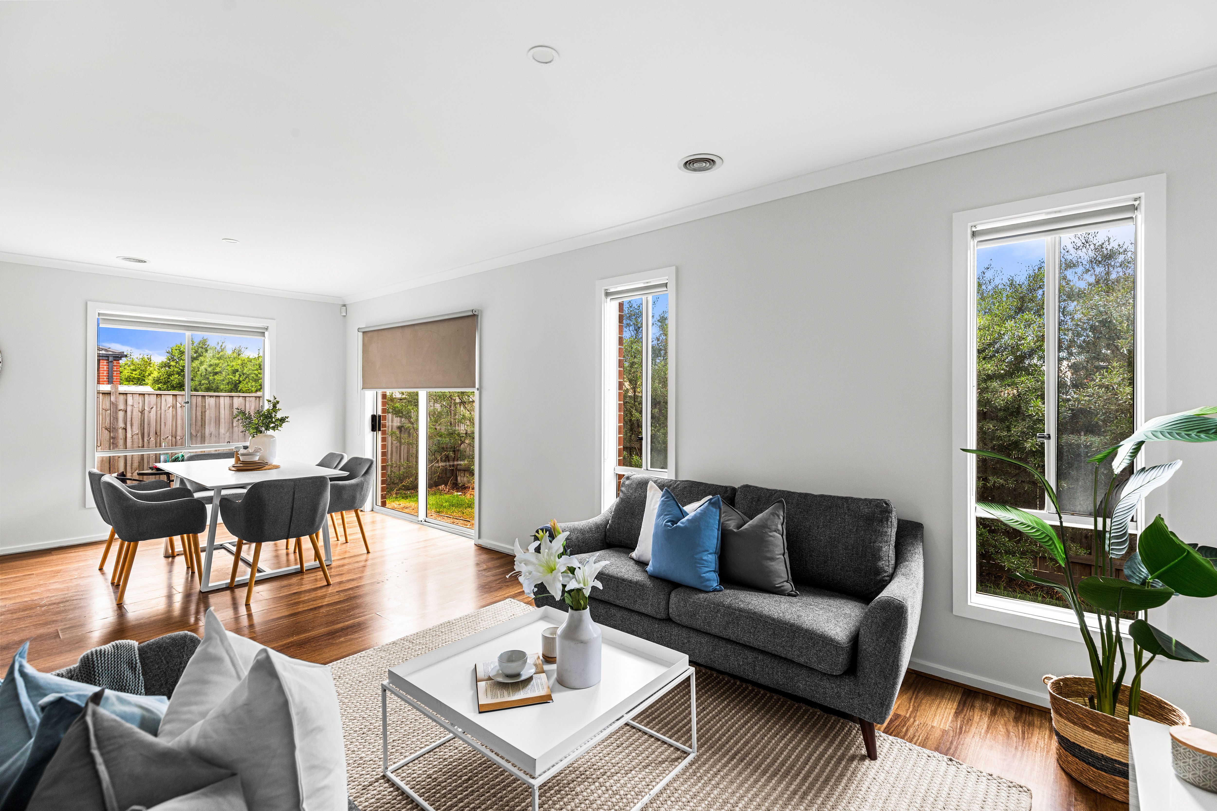 22 Langdon Drive — photo 5 of 14