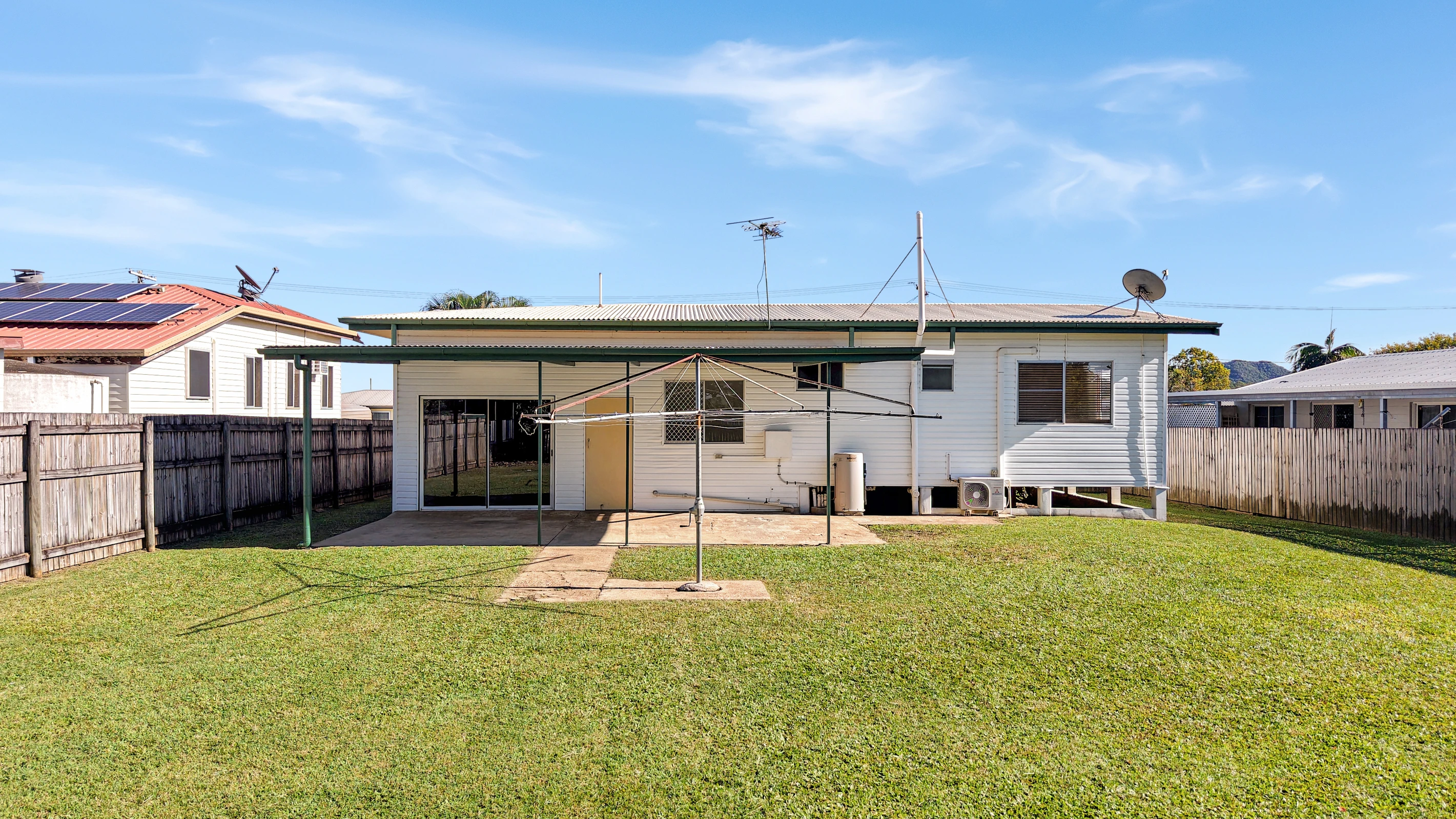 6 Ware Avenue, Sarina, QLD 4737