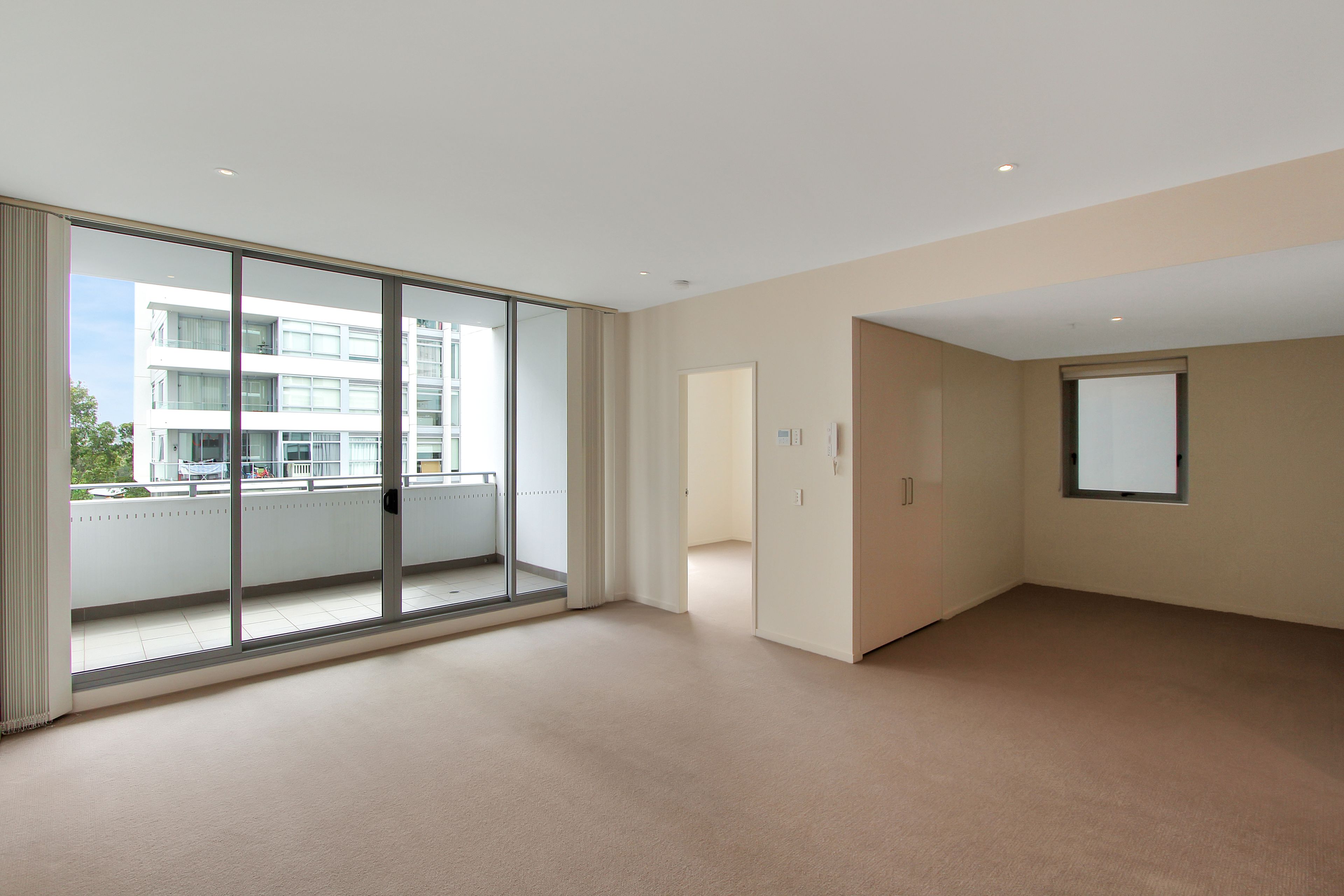 E602/1 Saunders Close, Macquarie Park, NSW 2113